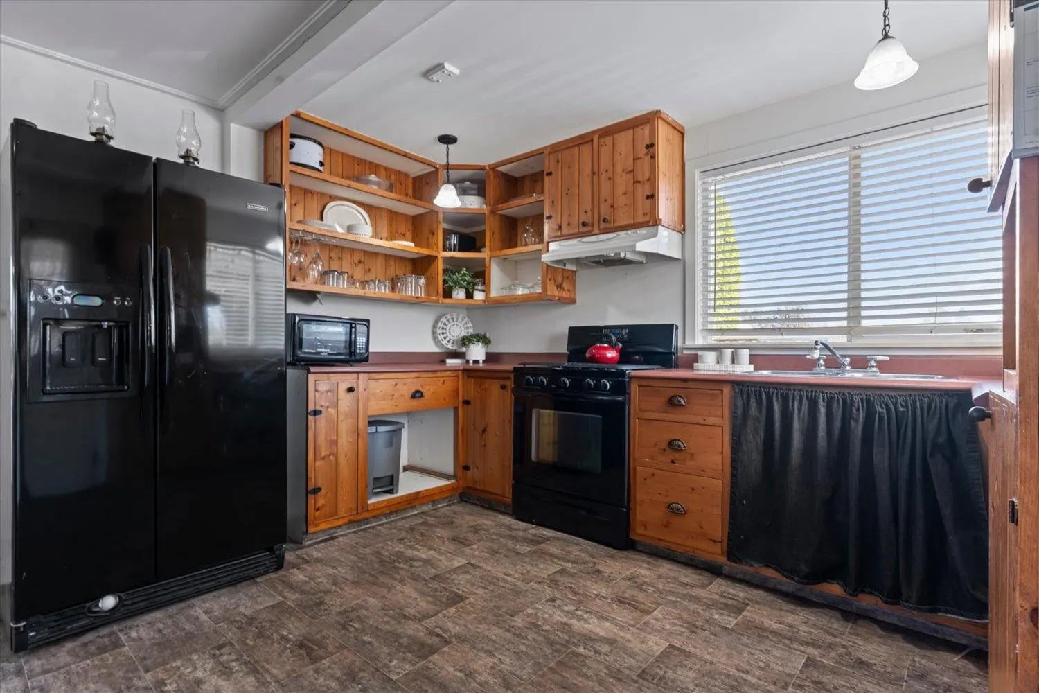 44165 South Sumas Road