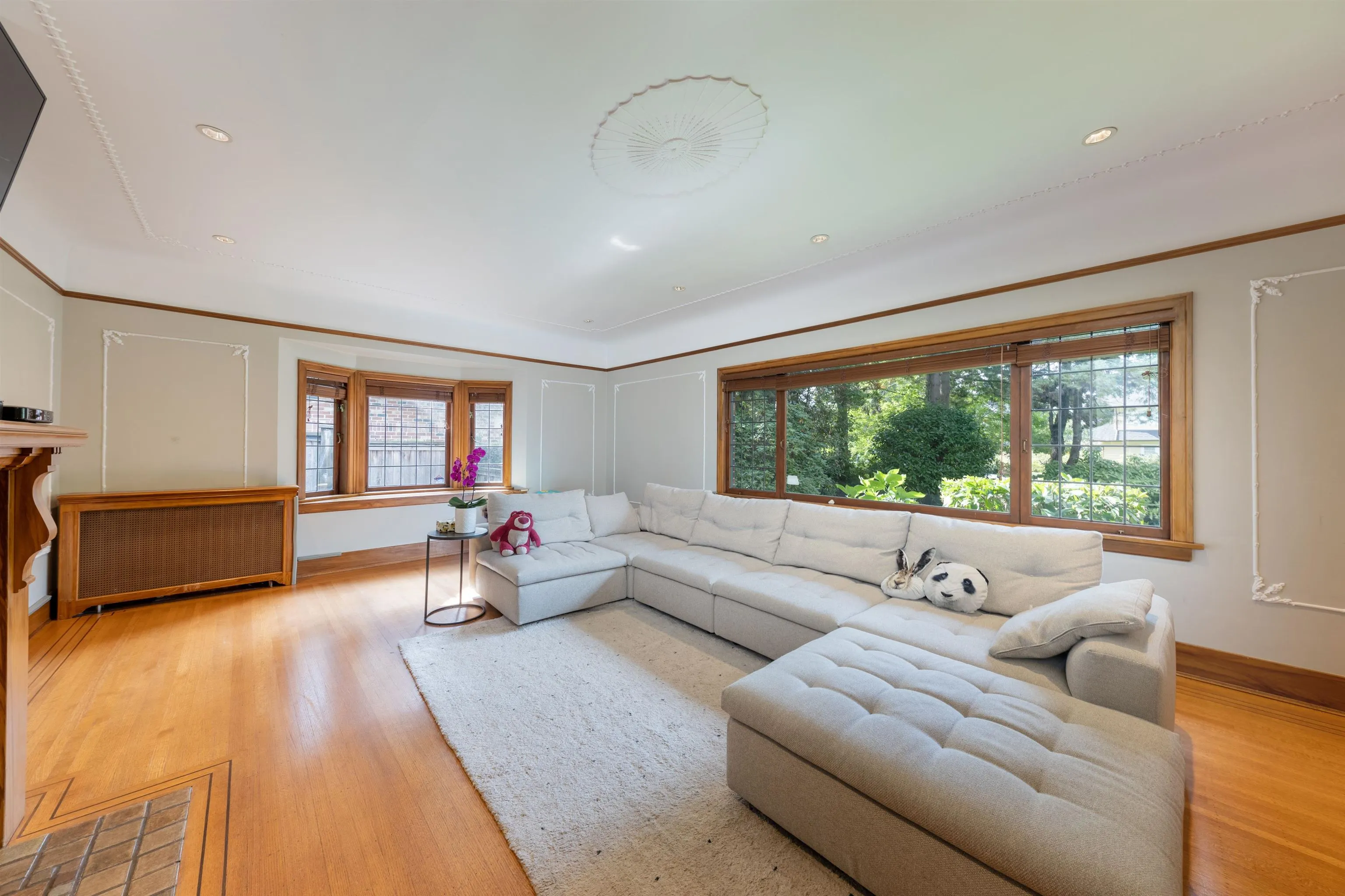 6026 Angus Drive