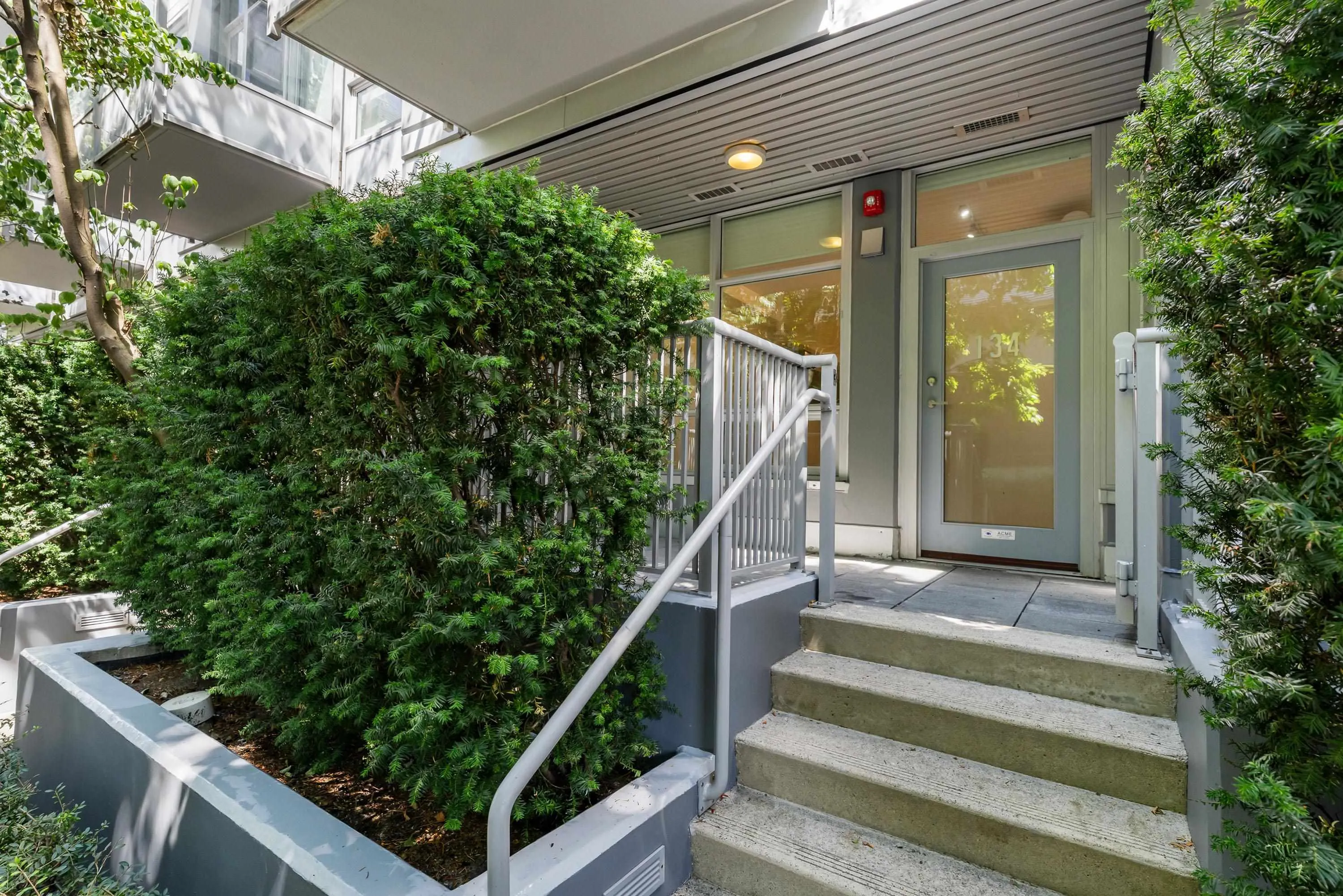 134 E 1st Avenue