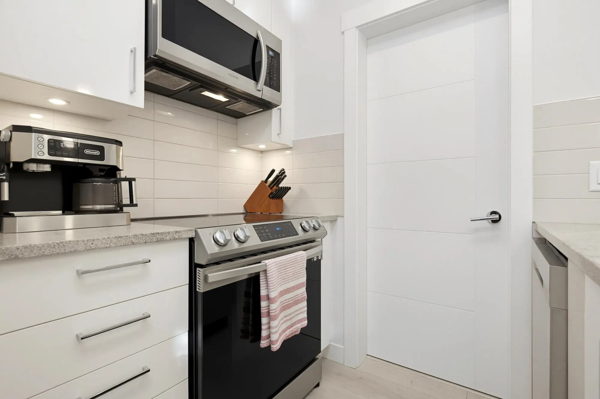 32690 14th Avenue #106