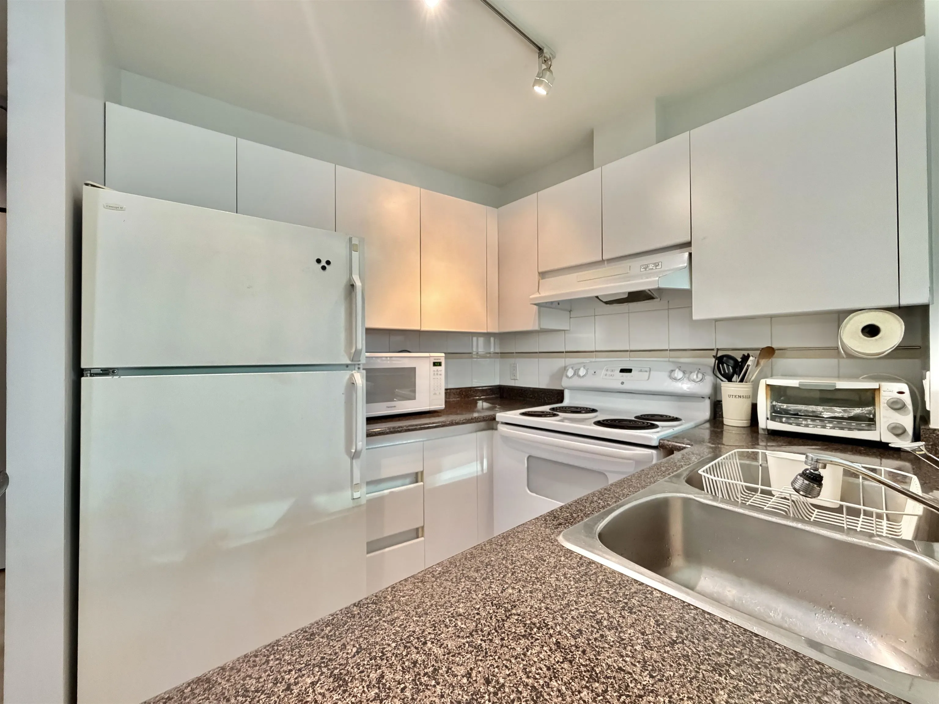 989 Nelson Street #501