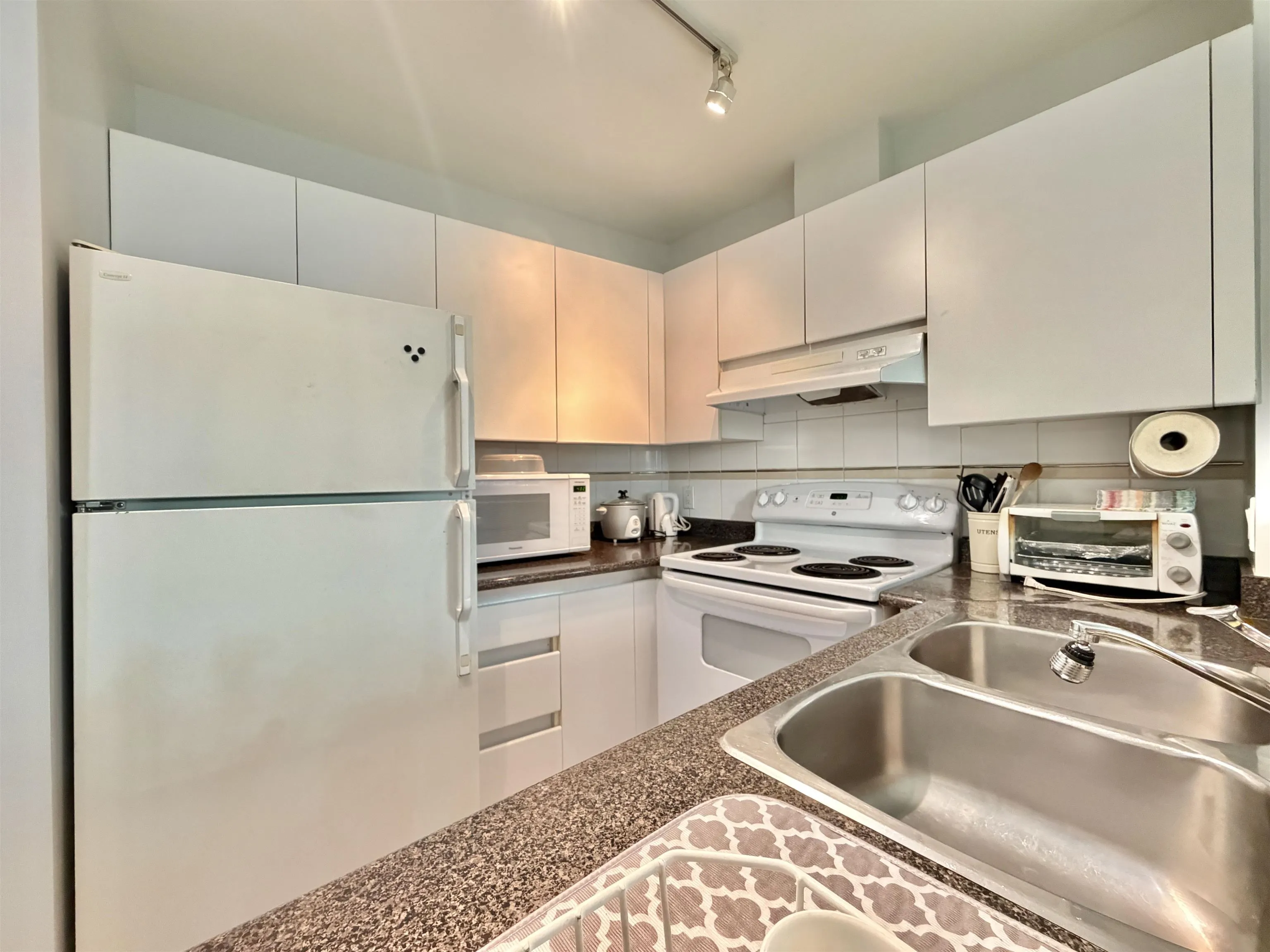 989 Nelson Street #501