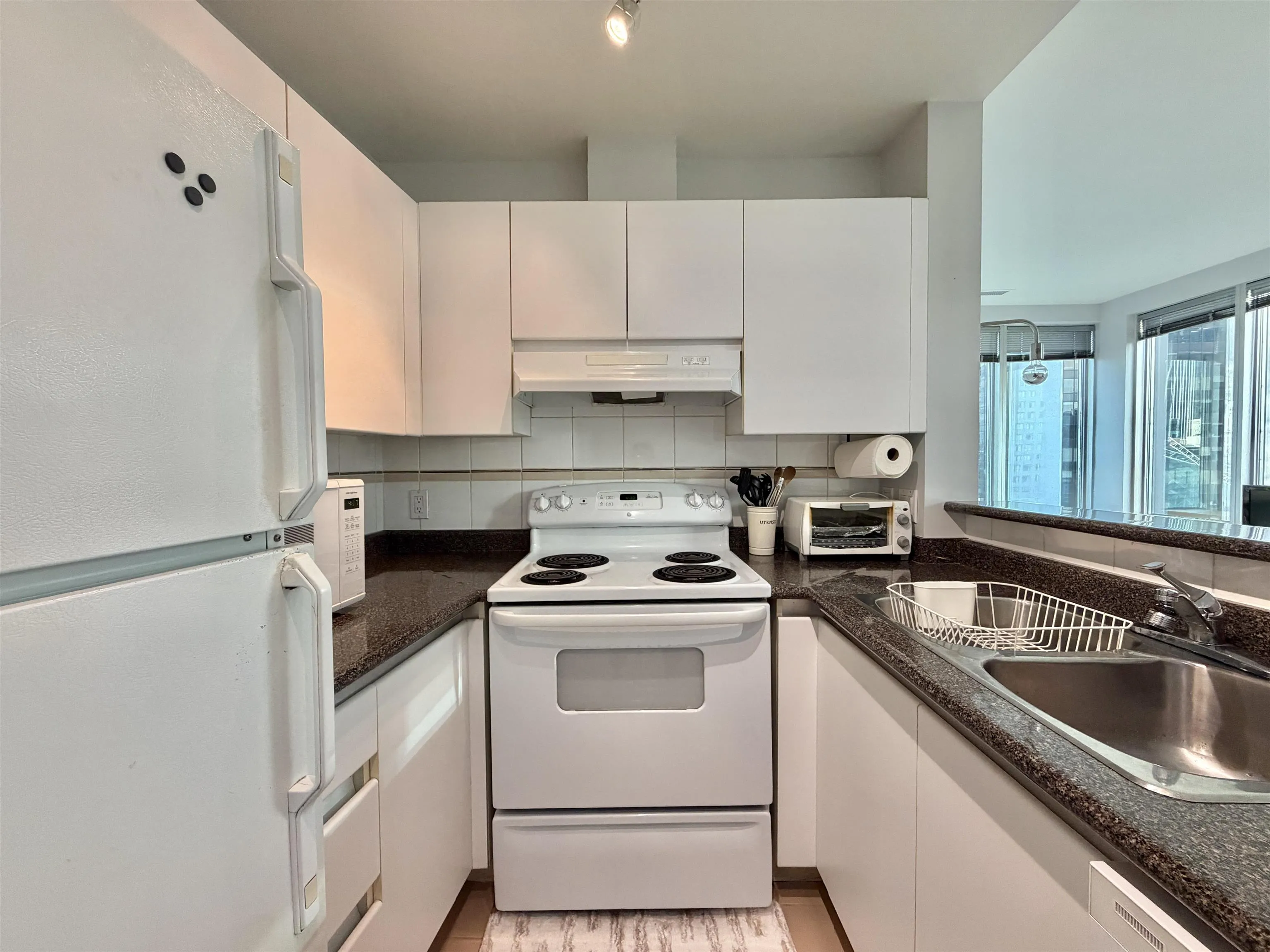 989 Nelson Street #501