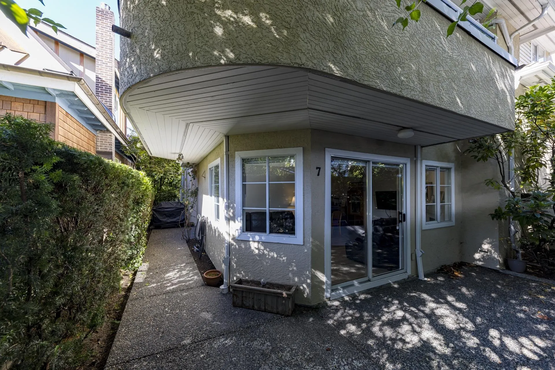 249 E 4th Street #7