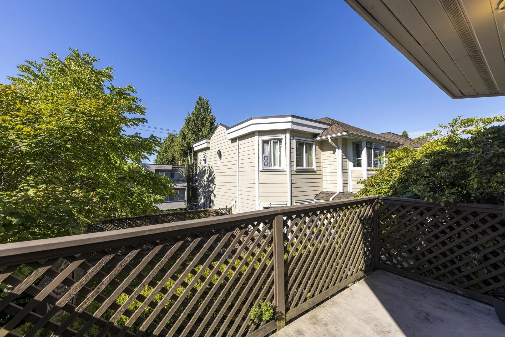 249 E 4th Street #7