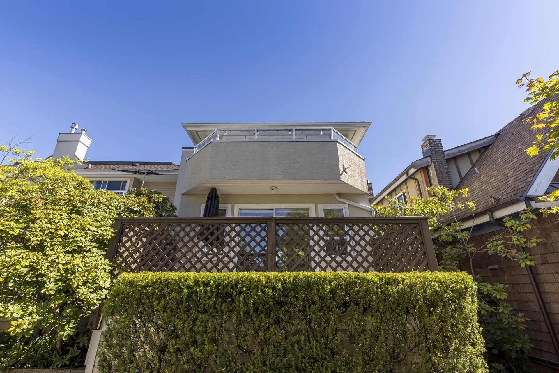 249 E 4th Street #7