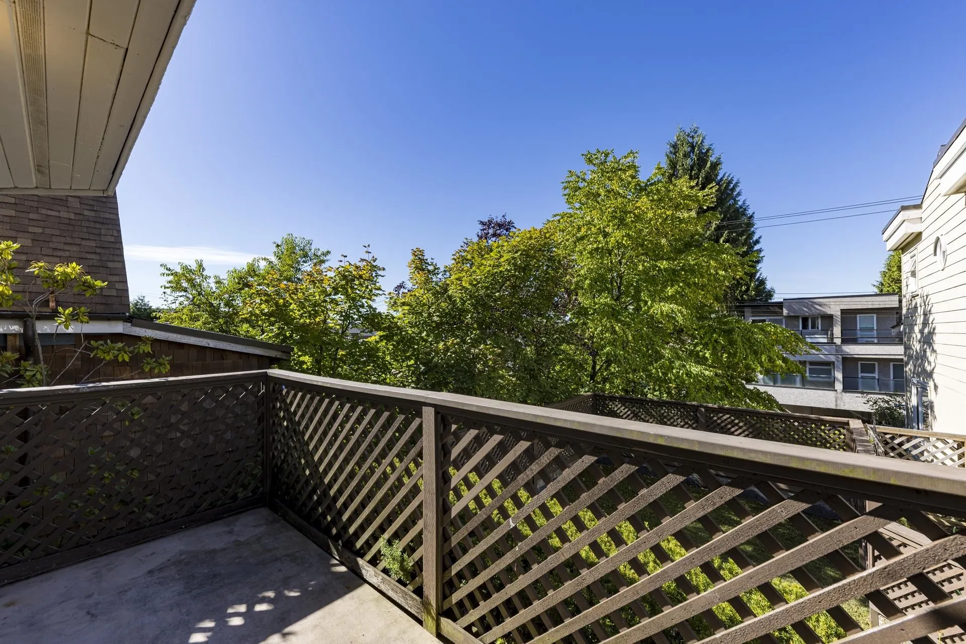249 E 4th Street #7