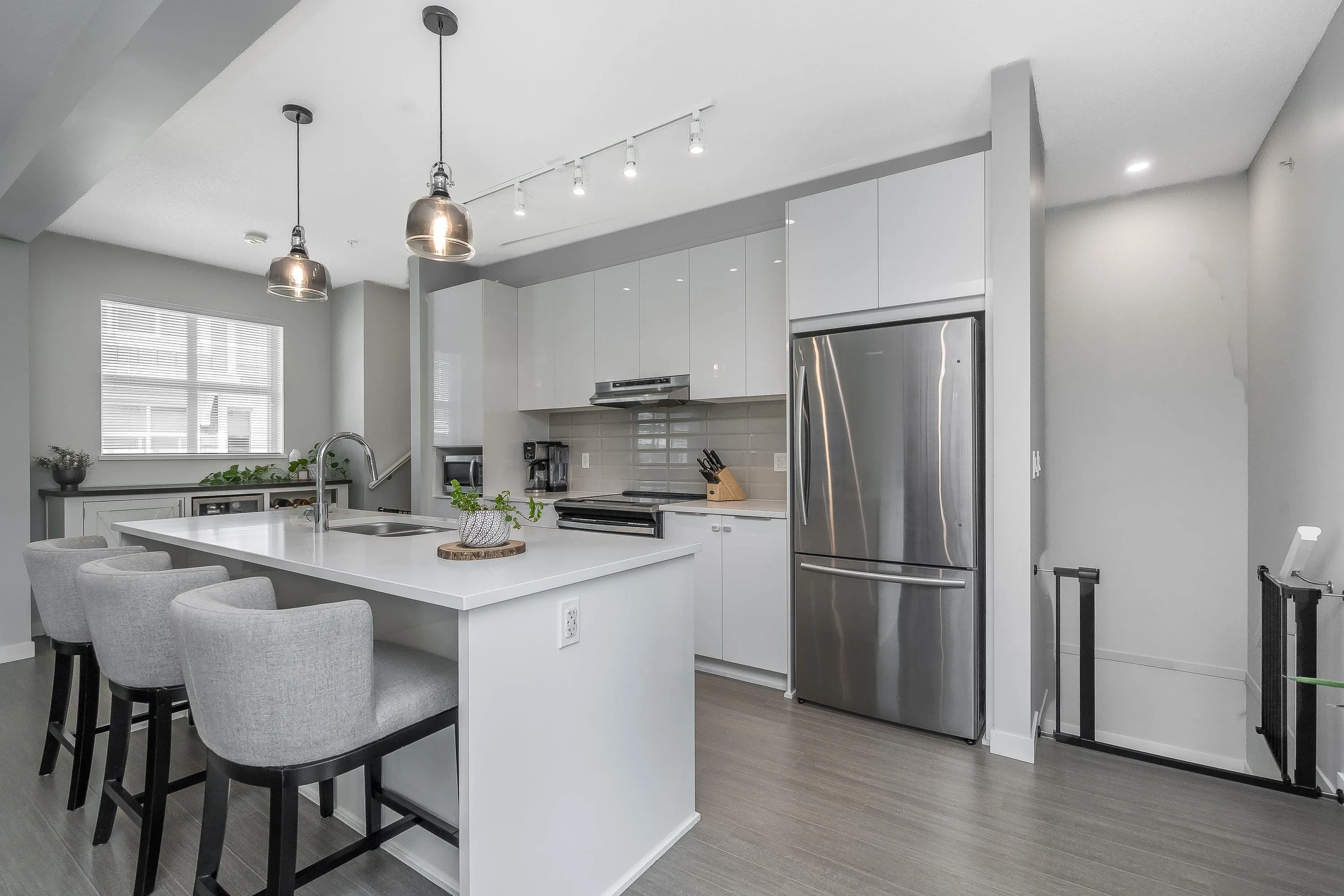 11295 Pazarena Place #602