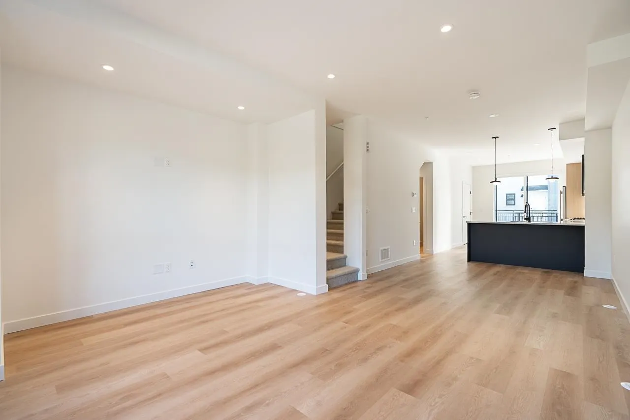 388 Duncan Street #137