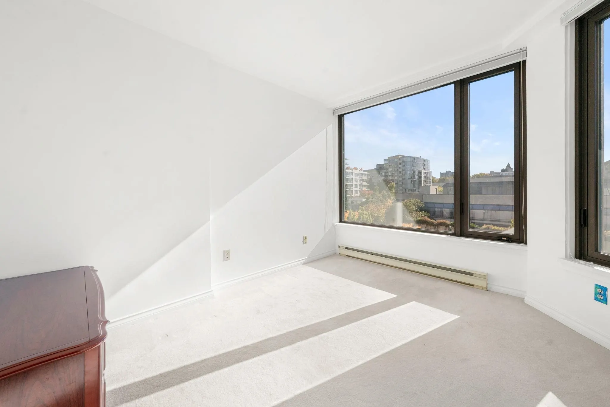 2201 Pine Street #703