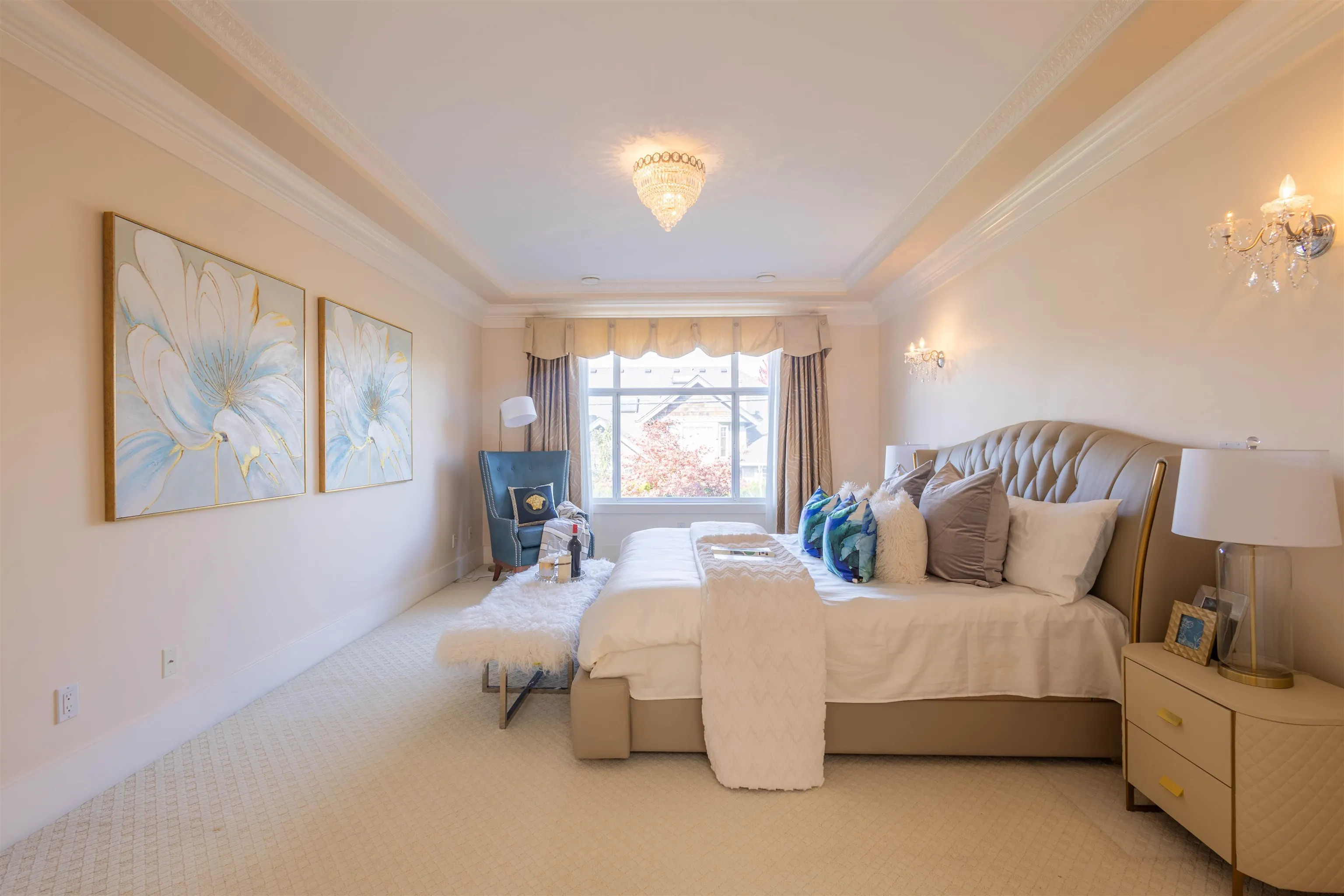 7791 Sunnymede Crescent