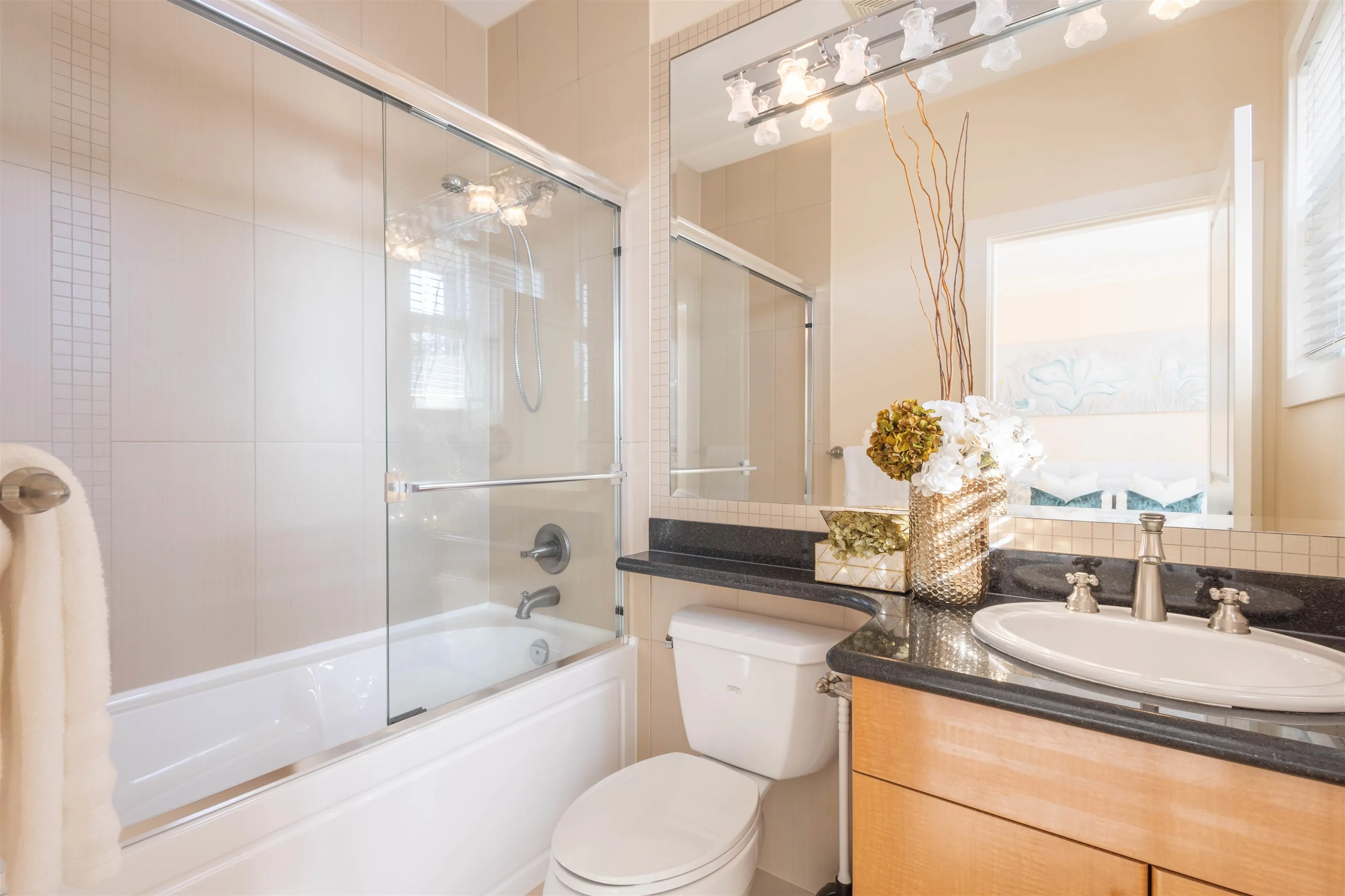 7791 Sunnymede Crescent