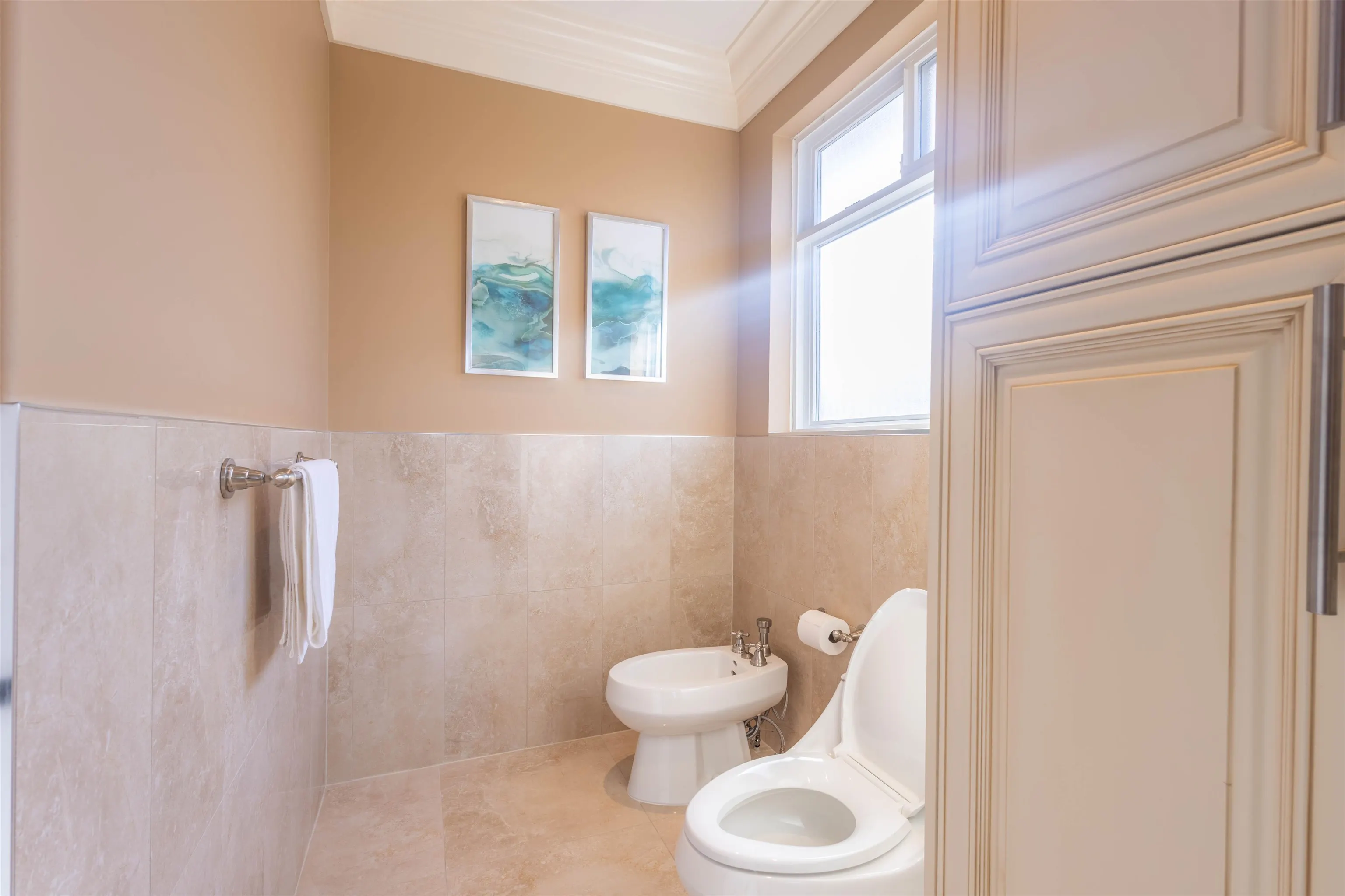 7791 Sunnymede Crescent