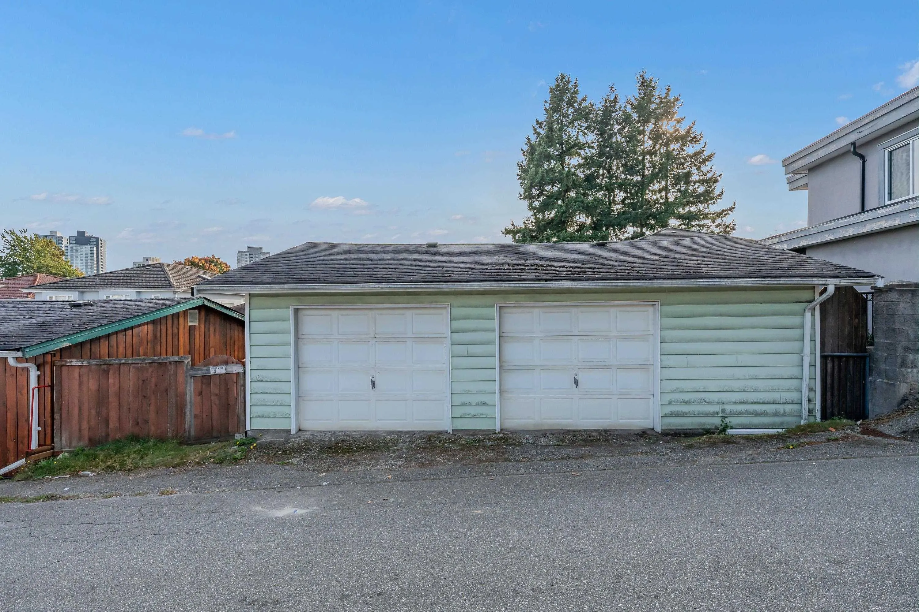 3631 Wellington Avenue
