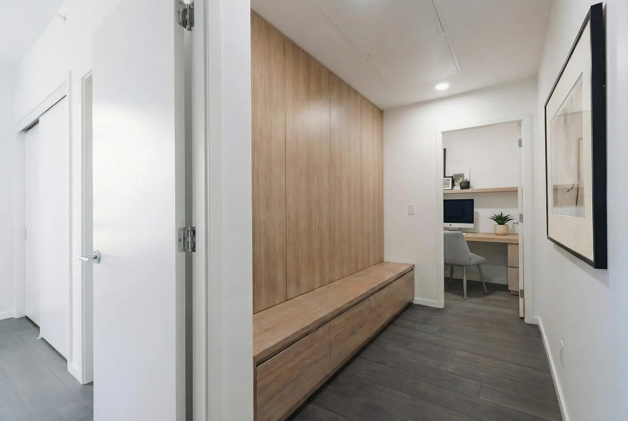 6300 Minoru Boulevard #207