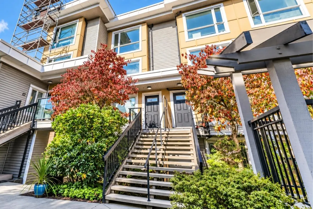 728 W 14th Street #64