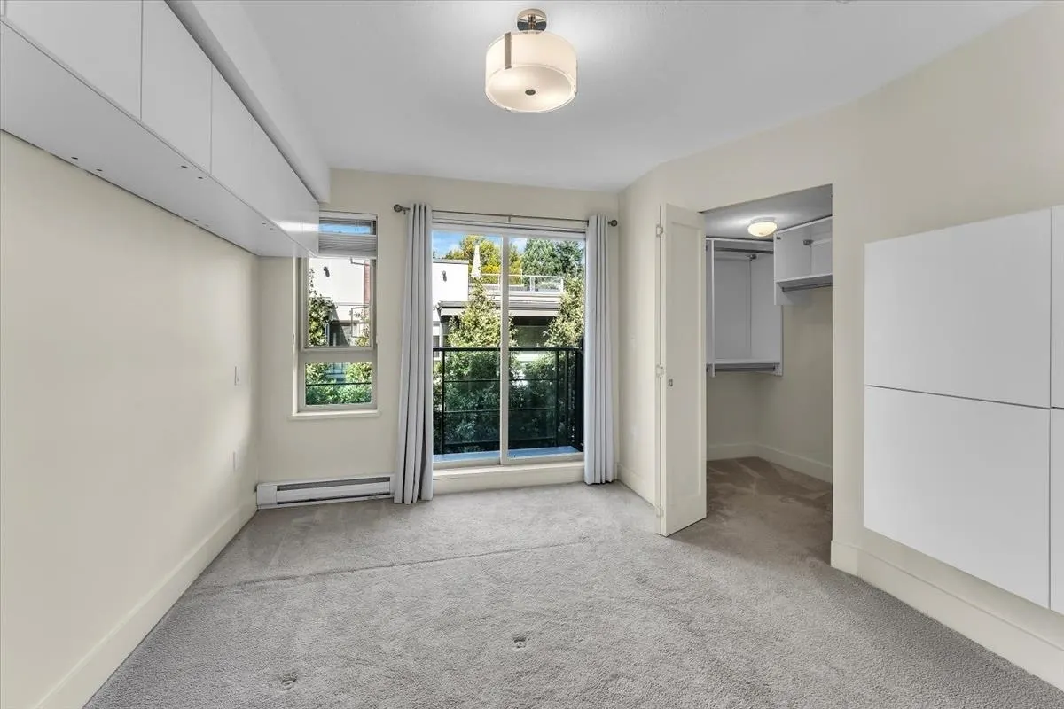 728 W 14th Street #64