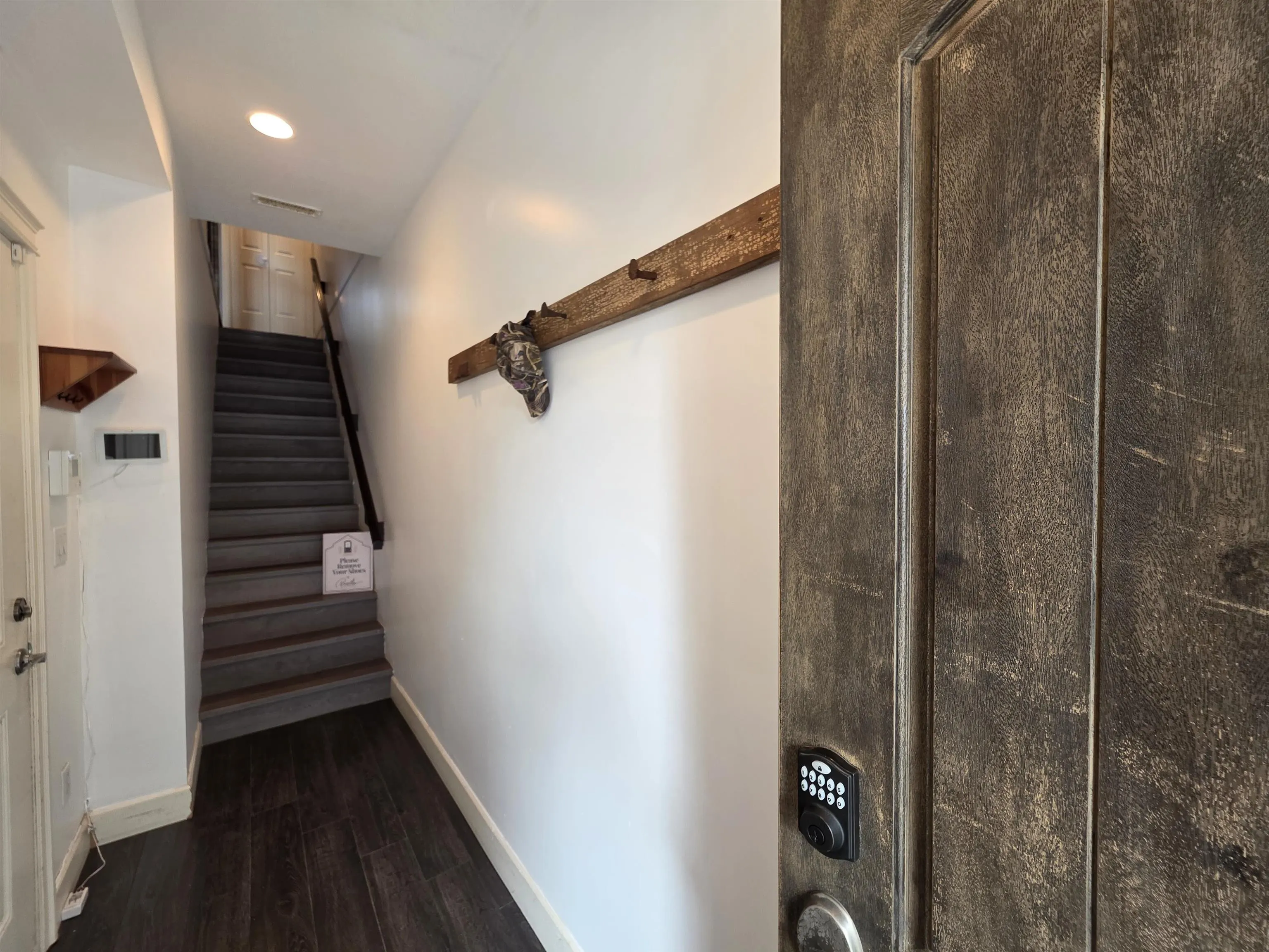 32792 Lightbody Court #3