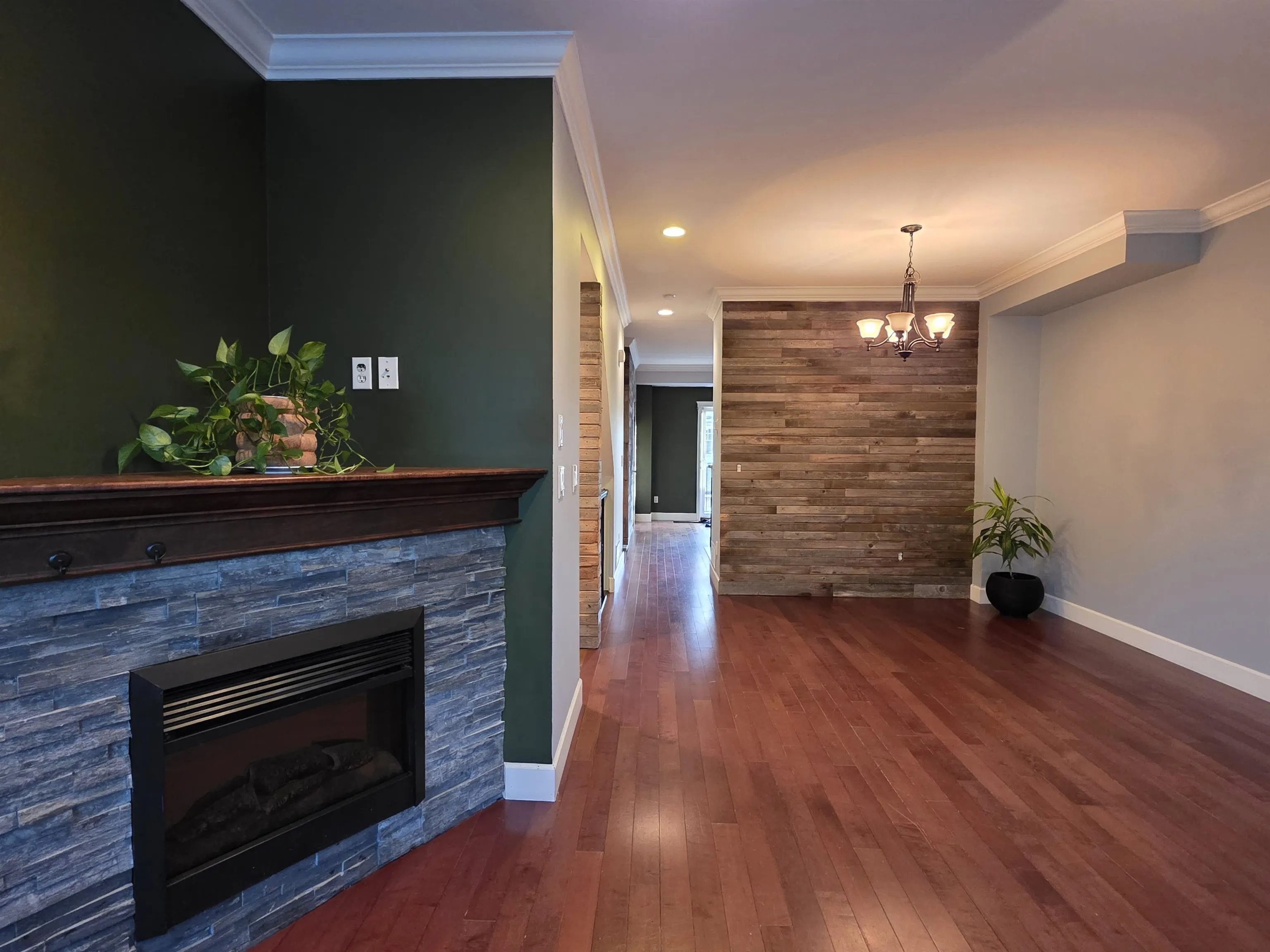 32792 Lightbody Court #3