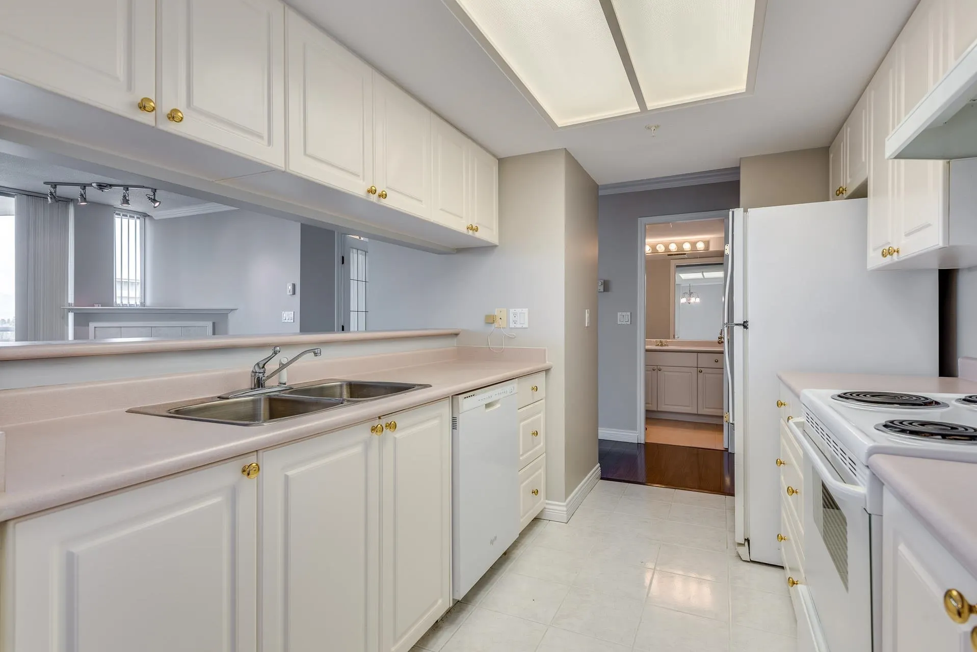 739 Princess Street #1701