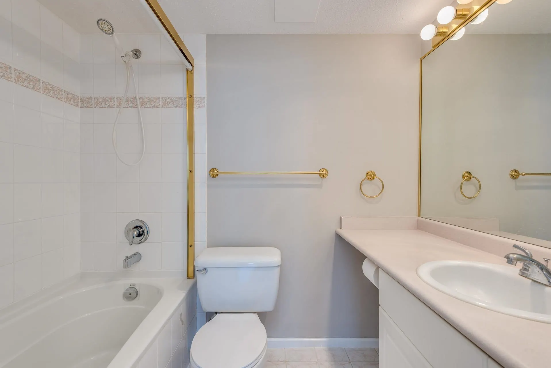 739 Princess Street #1701