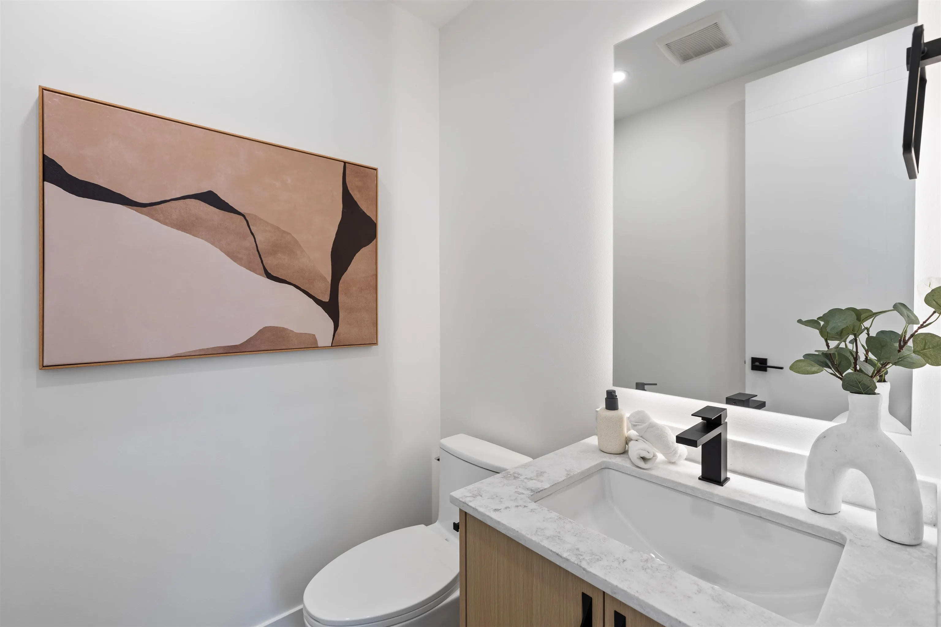 6831 Salisbury Avenue #3