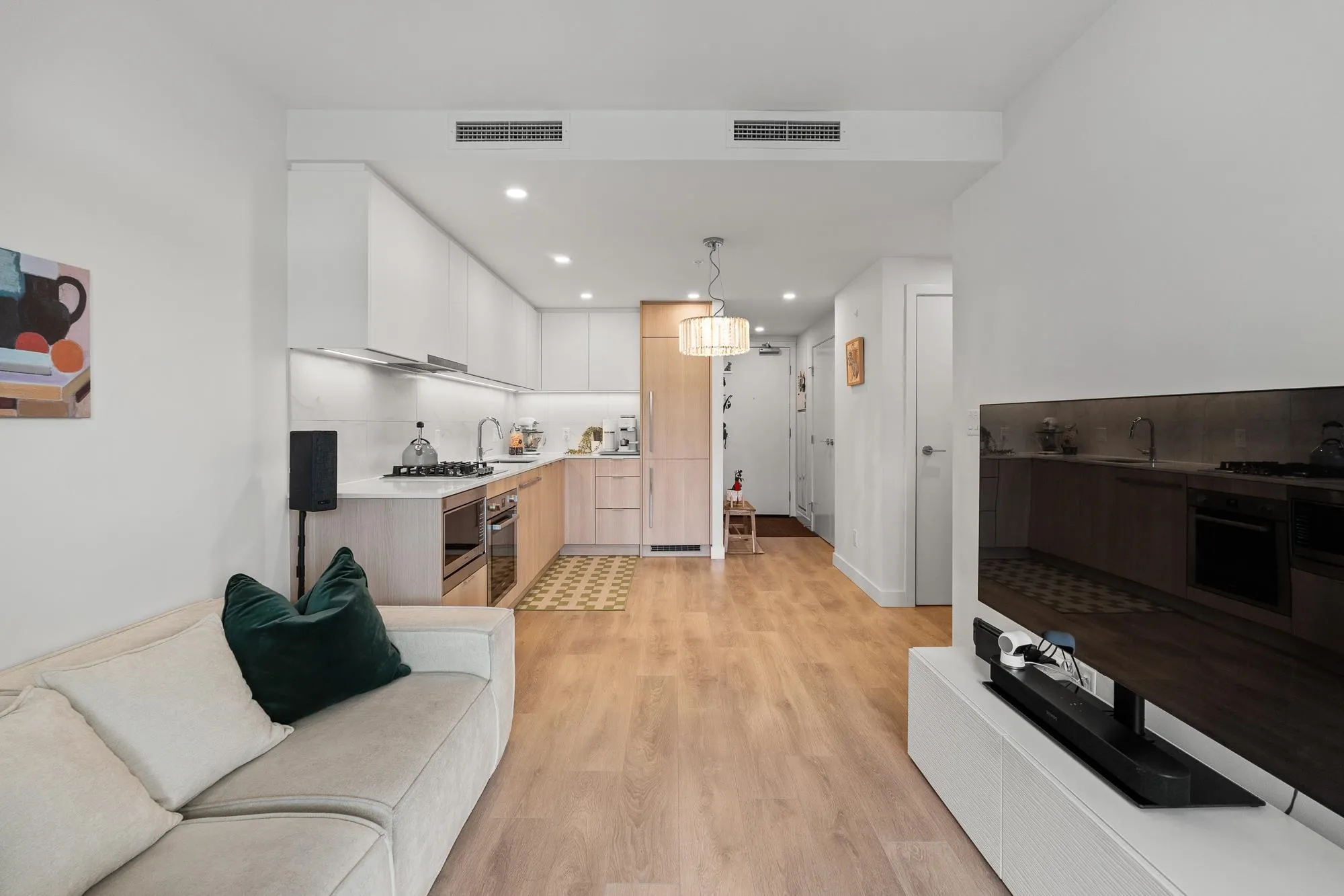 308 Alderson Avenue #1308