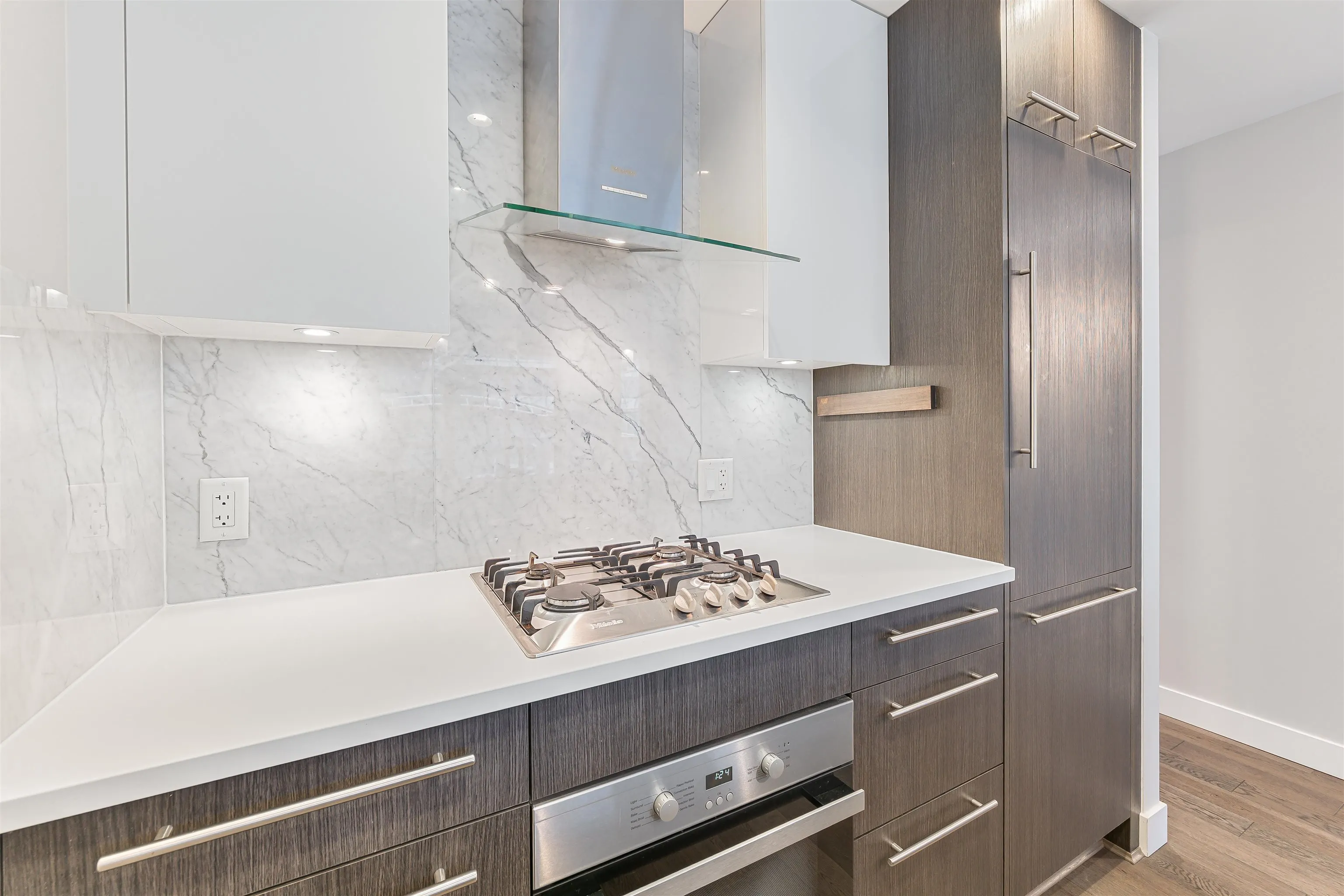655 W 41st Avenue #202