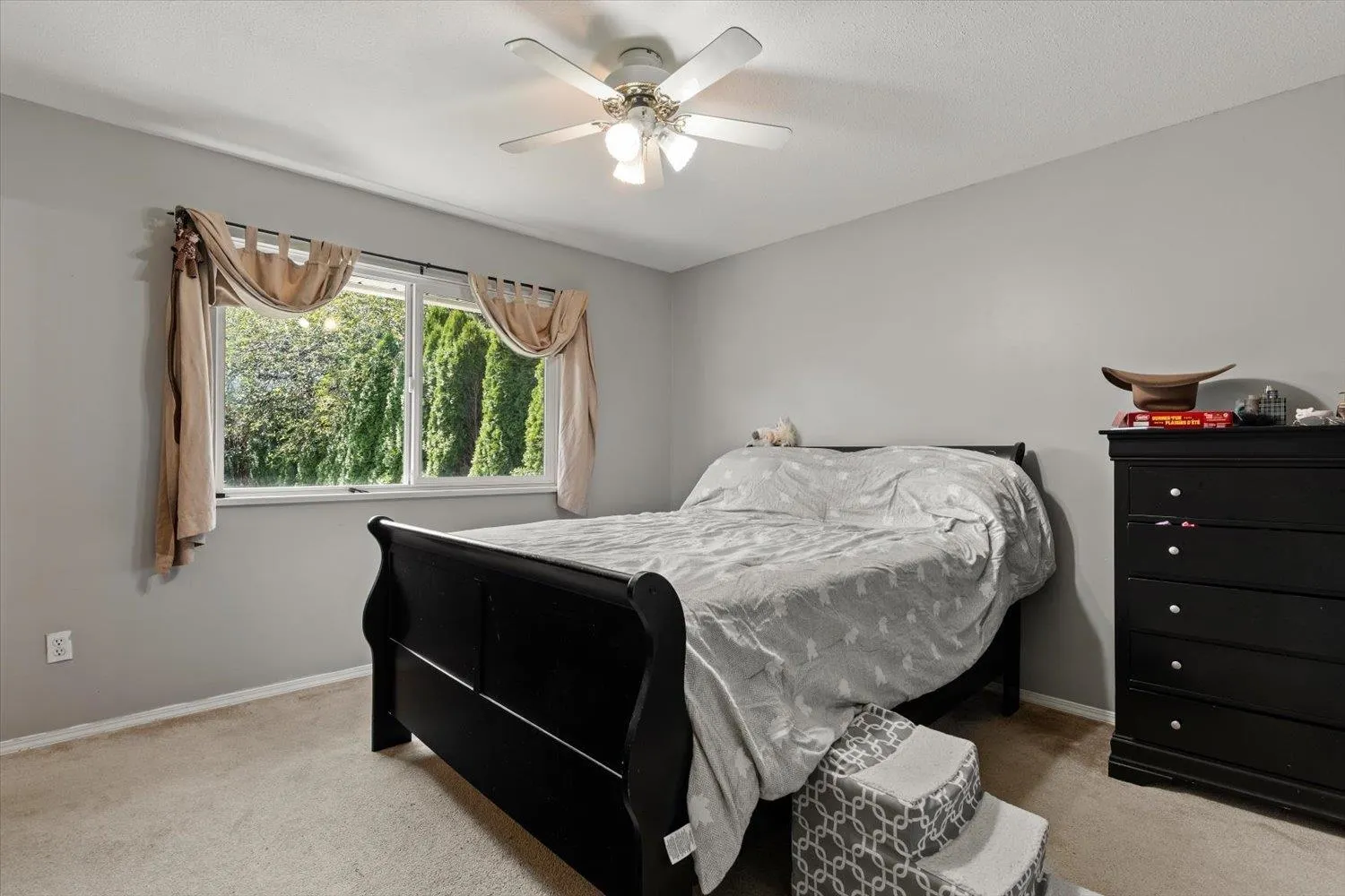 5633 Kathleen Drive