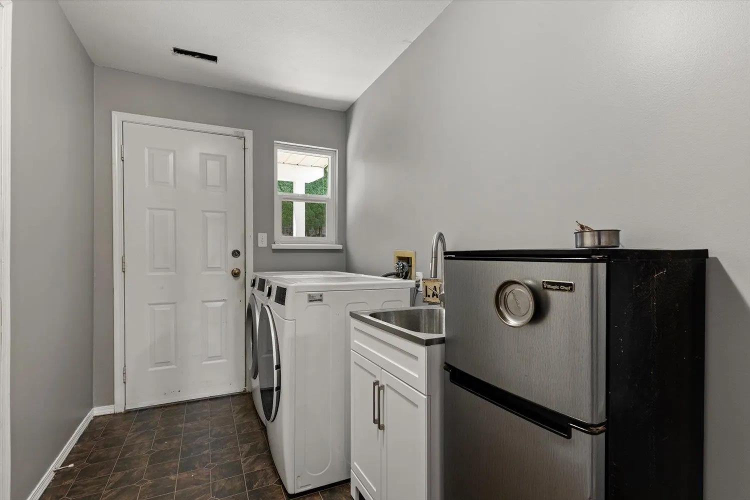 5633 Kathleen Drive