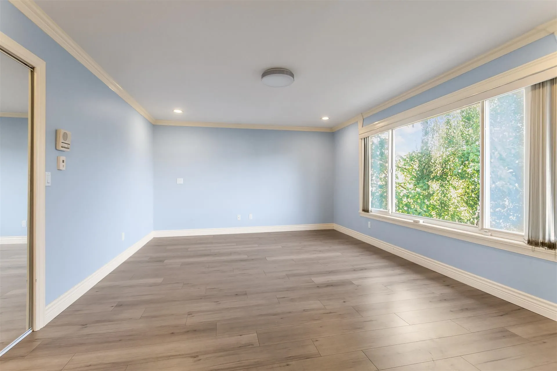 10099 Ruskin Road