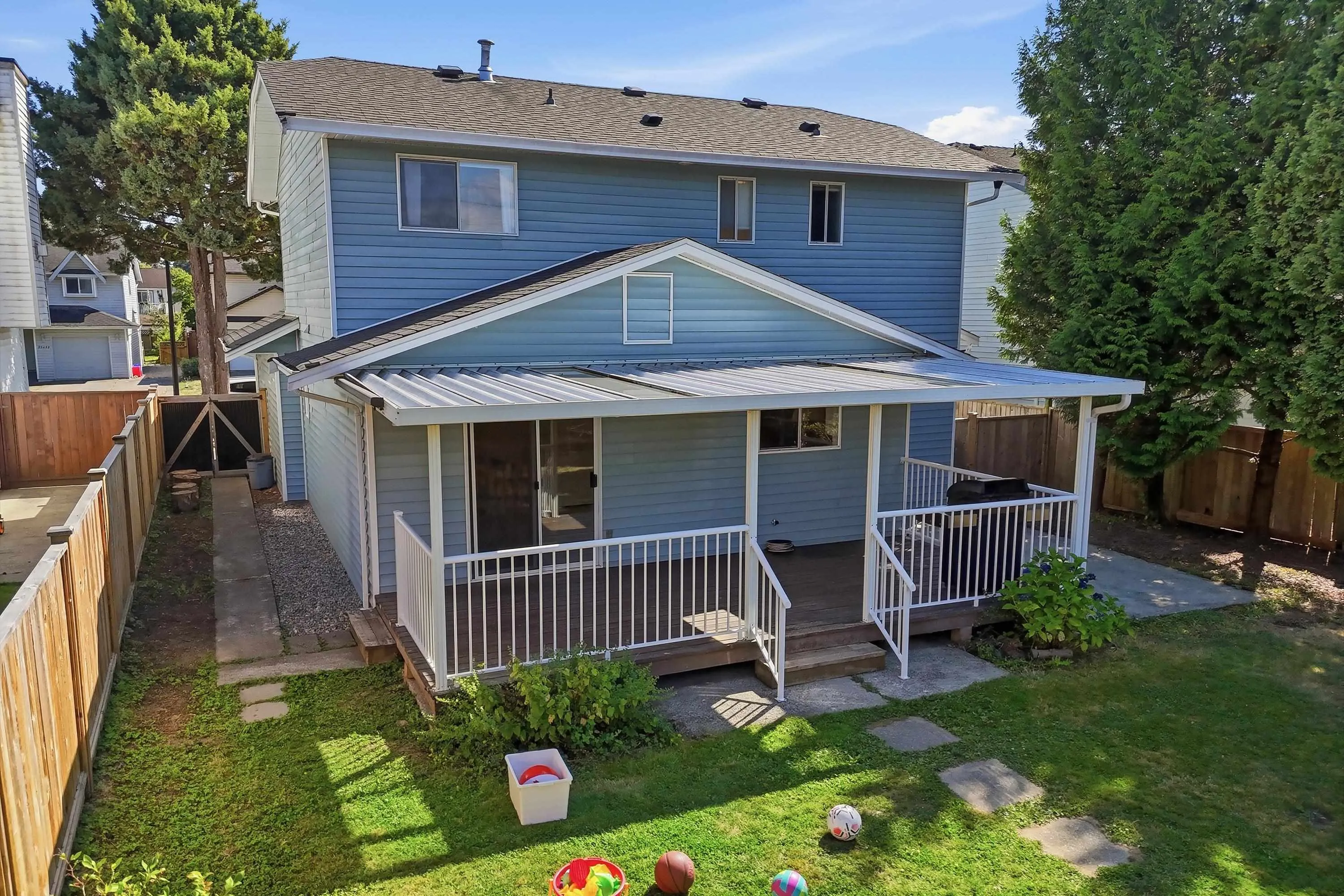 23423 Sandpiper Avenue