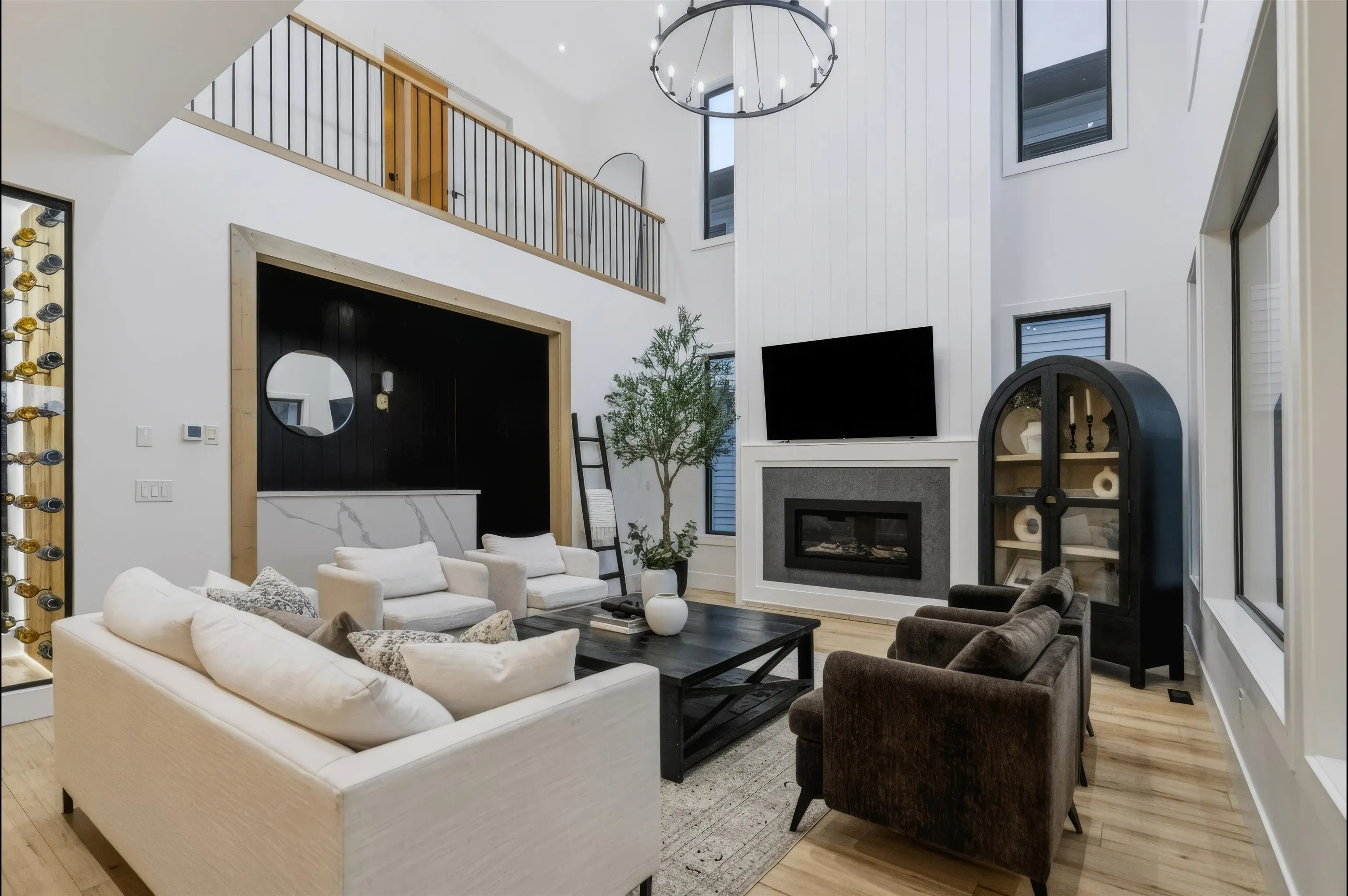 2690 Platform Crescent