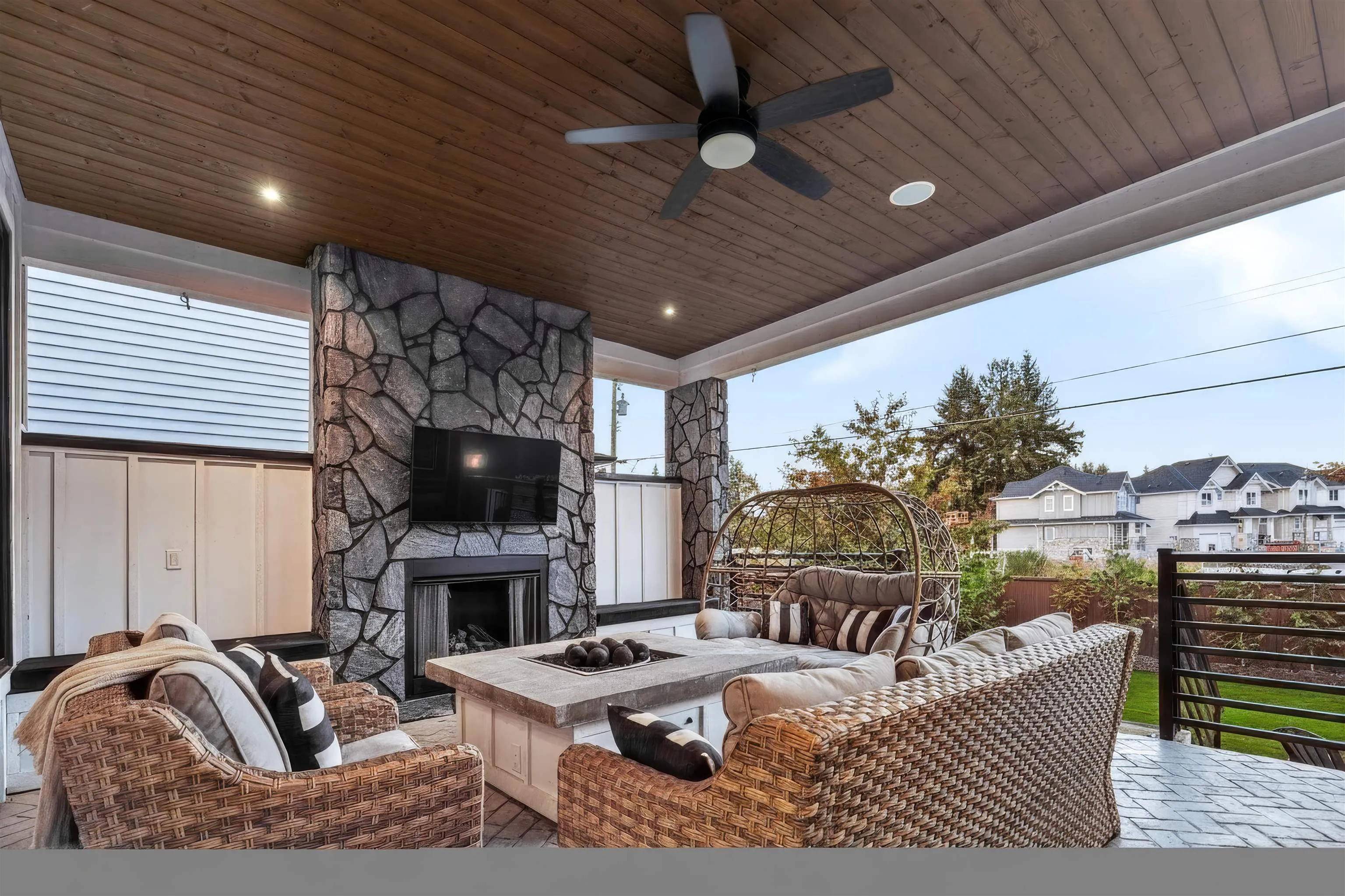 2690 Platform Crescent