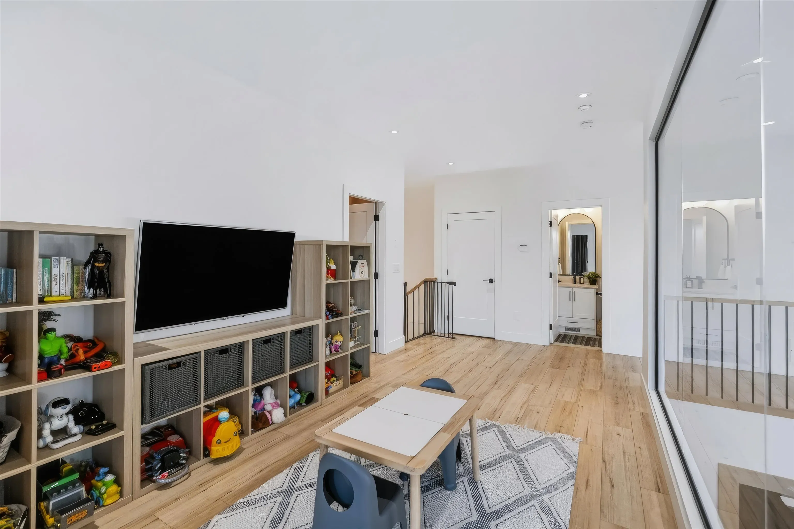2690 Platform Crescent