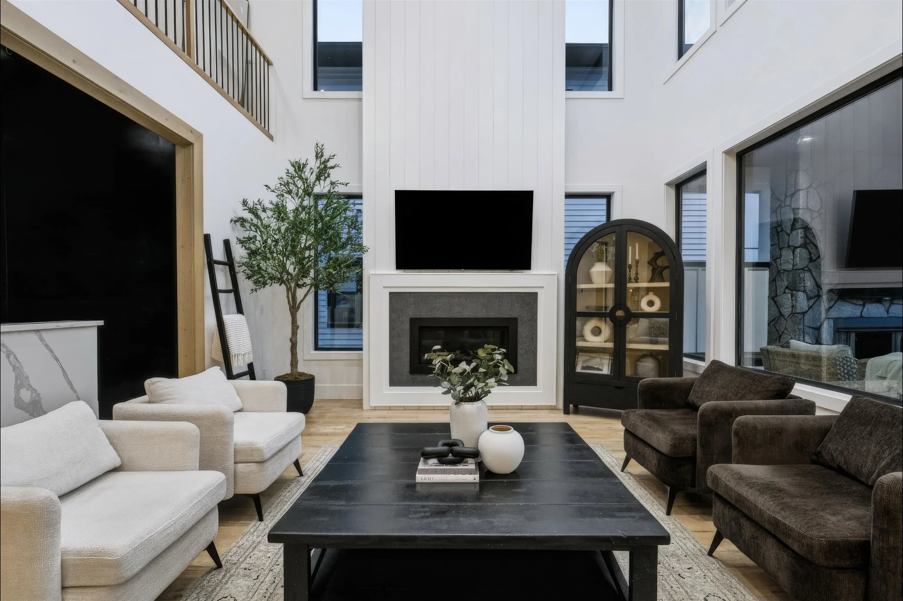2690 Platform Crescent