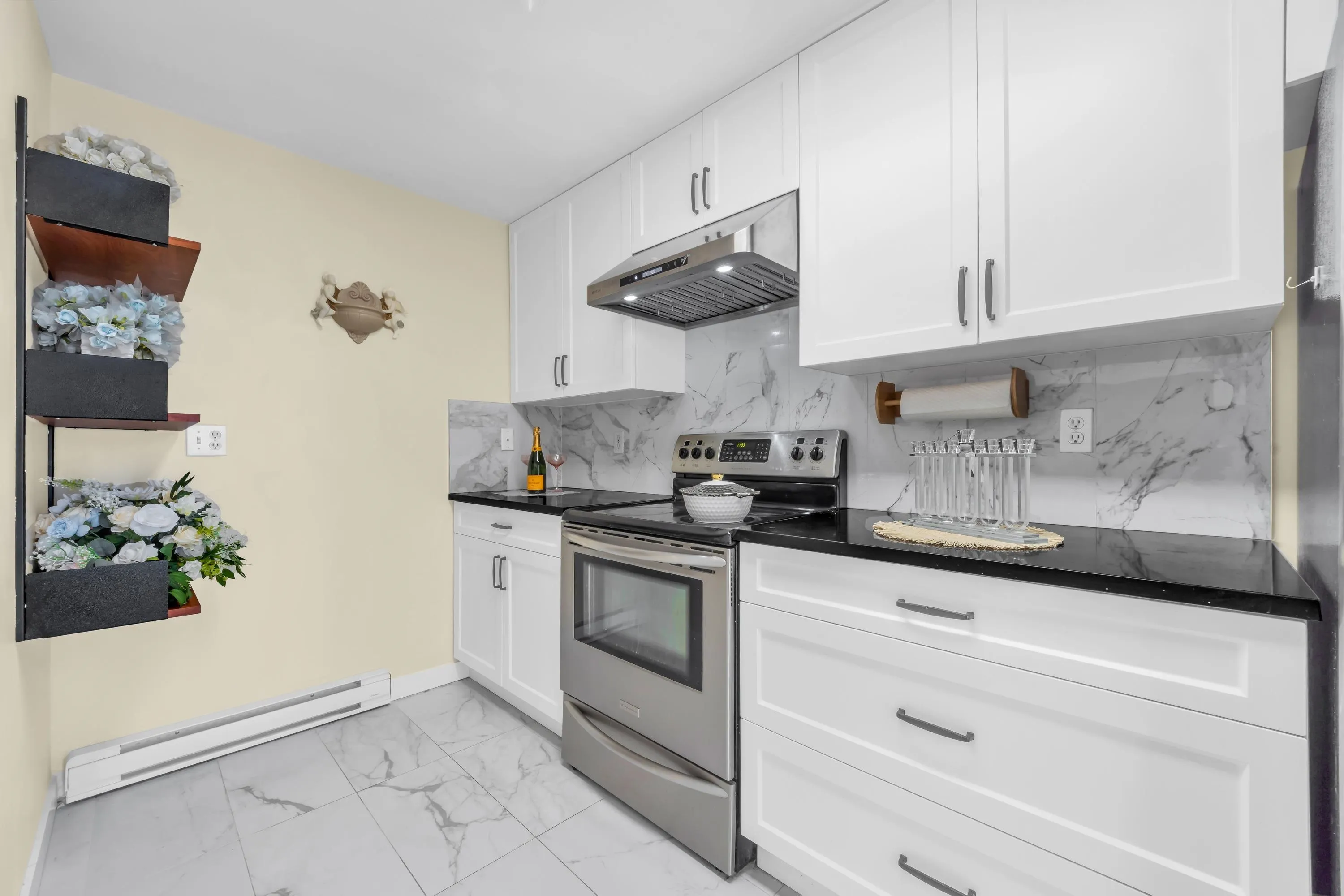 6220 Mckay Avenue #2804