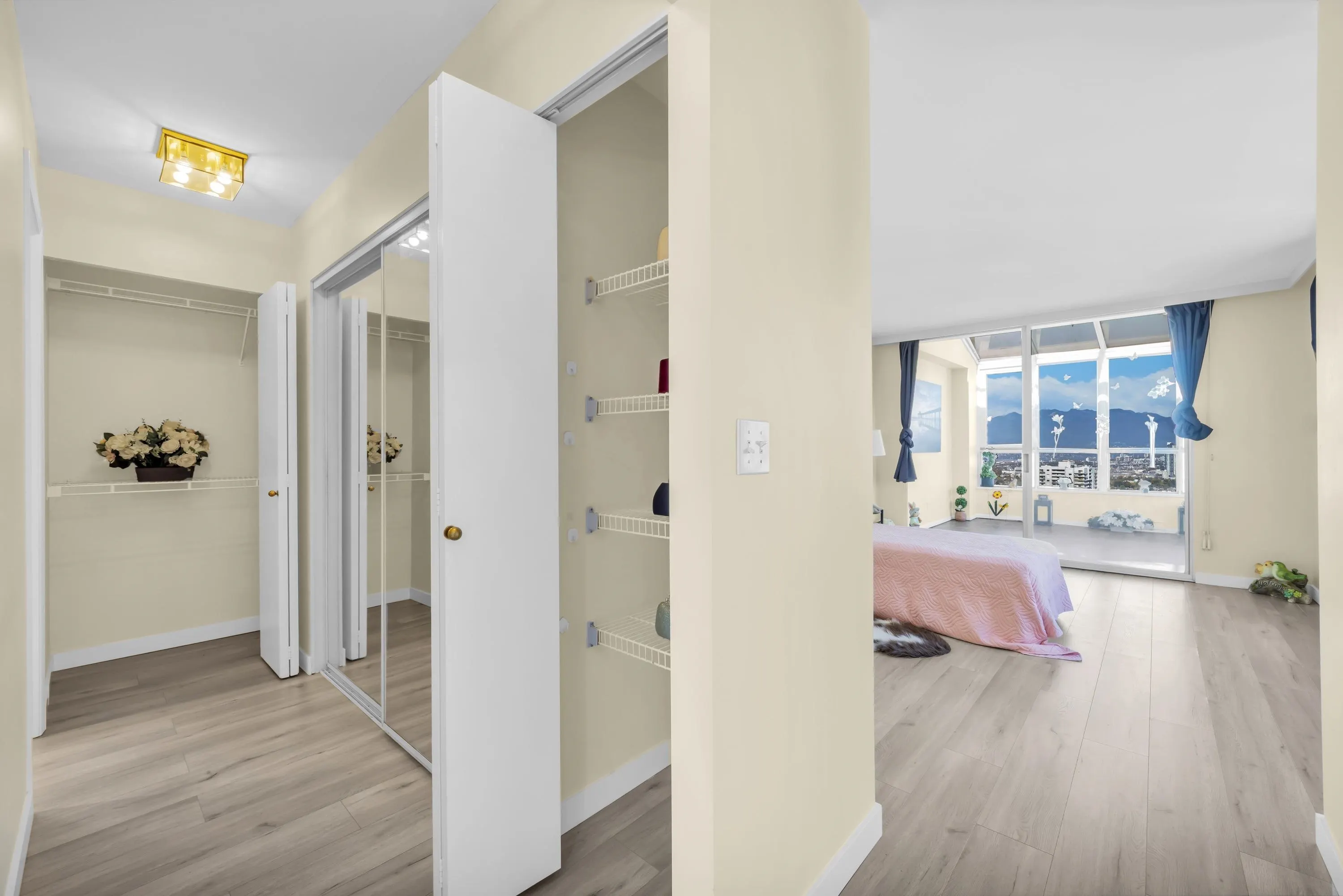 6220 Mckay Avenue #2804