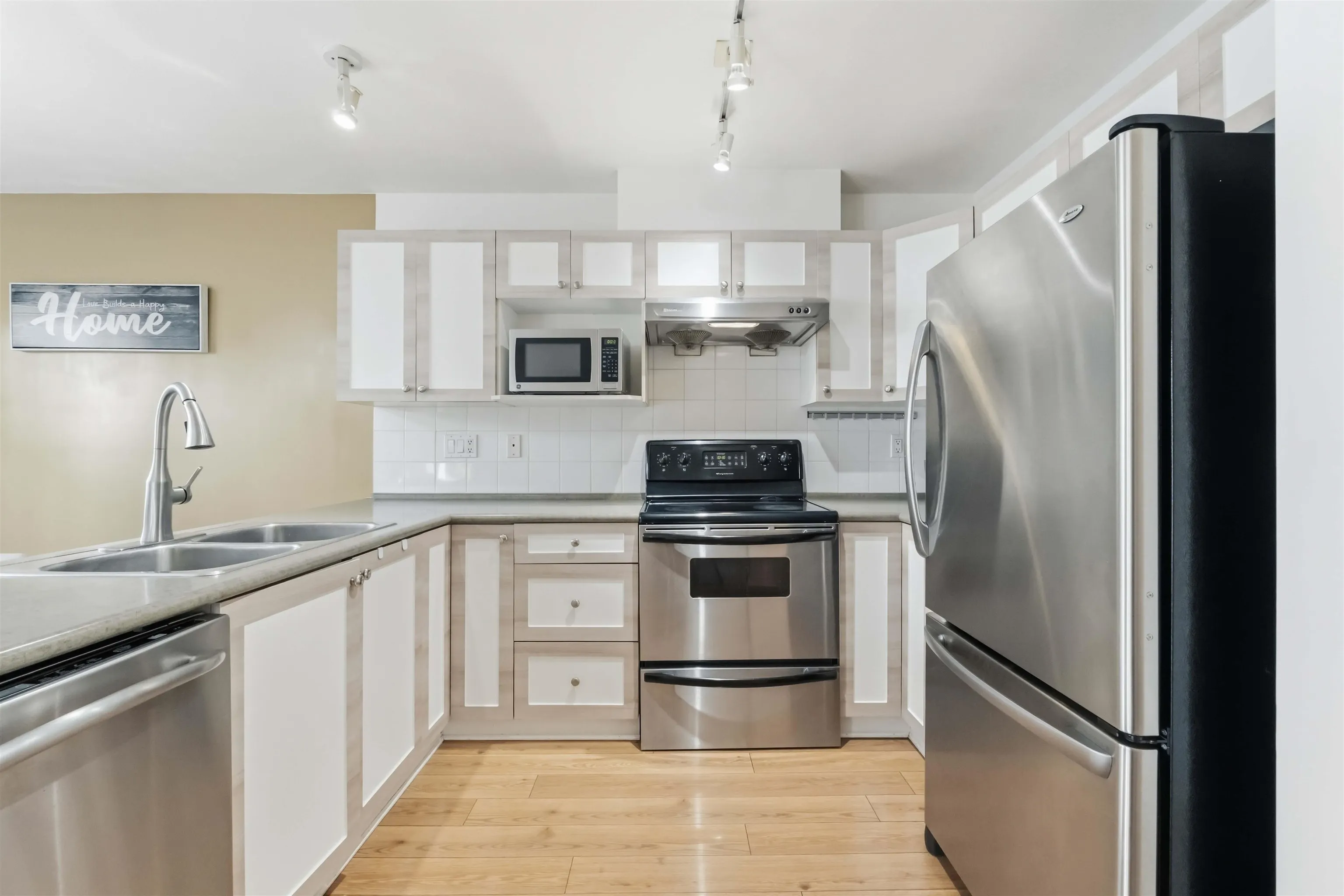 6533 121 Street #16