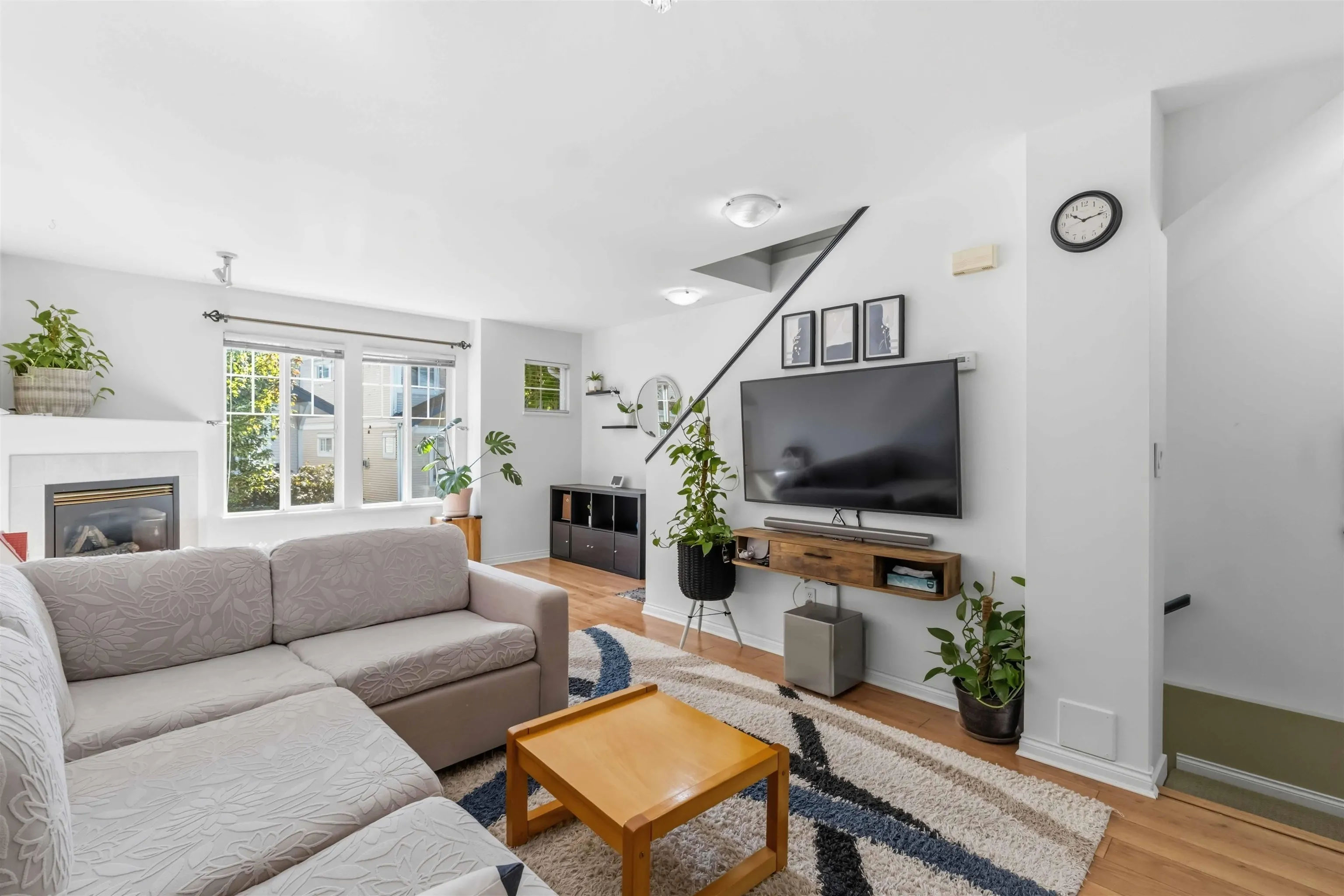 6533 121 Street #16