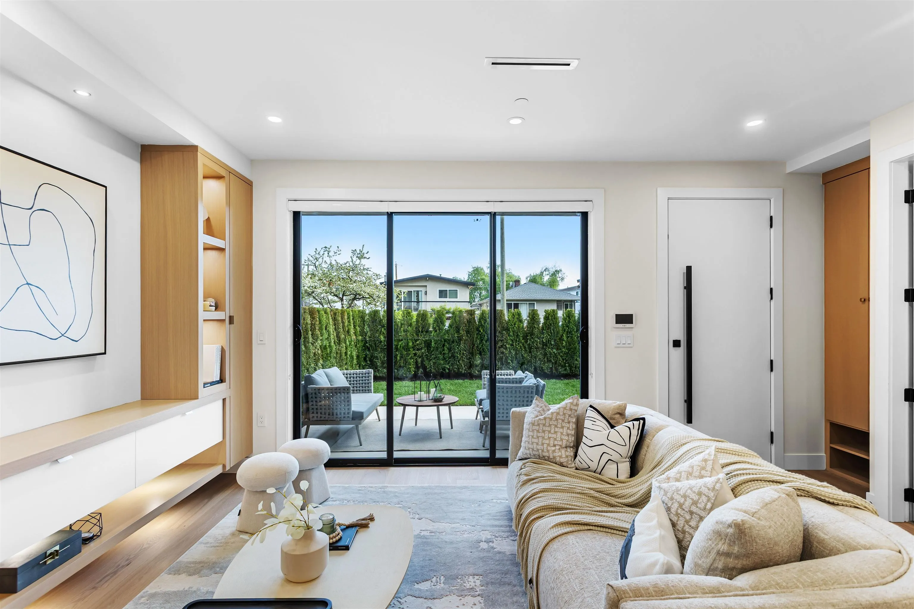 165 E 45th Avenue #1