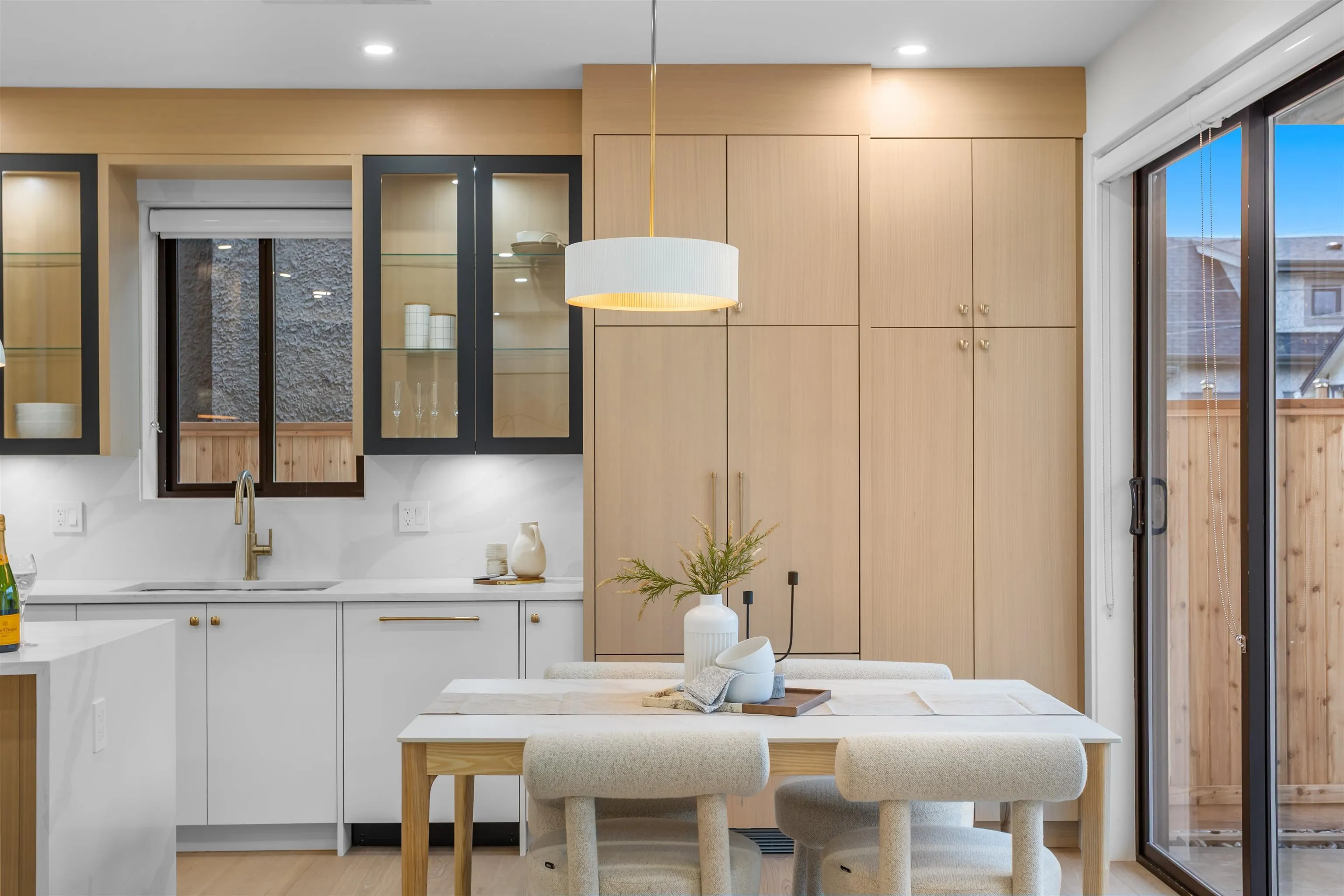 165 E 45th Avenue #2