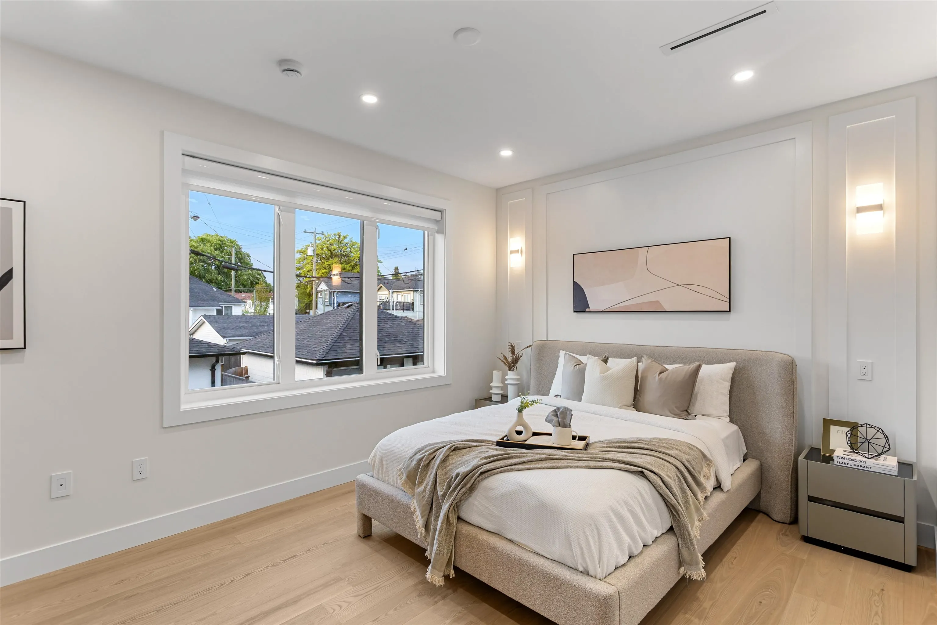 165 E 45th Avenue #2