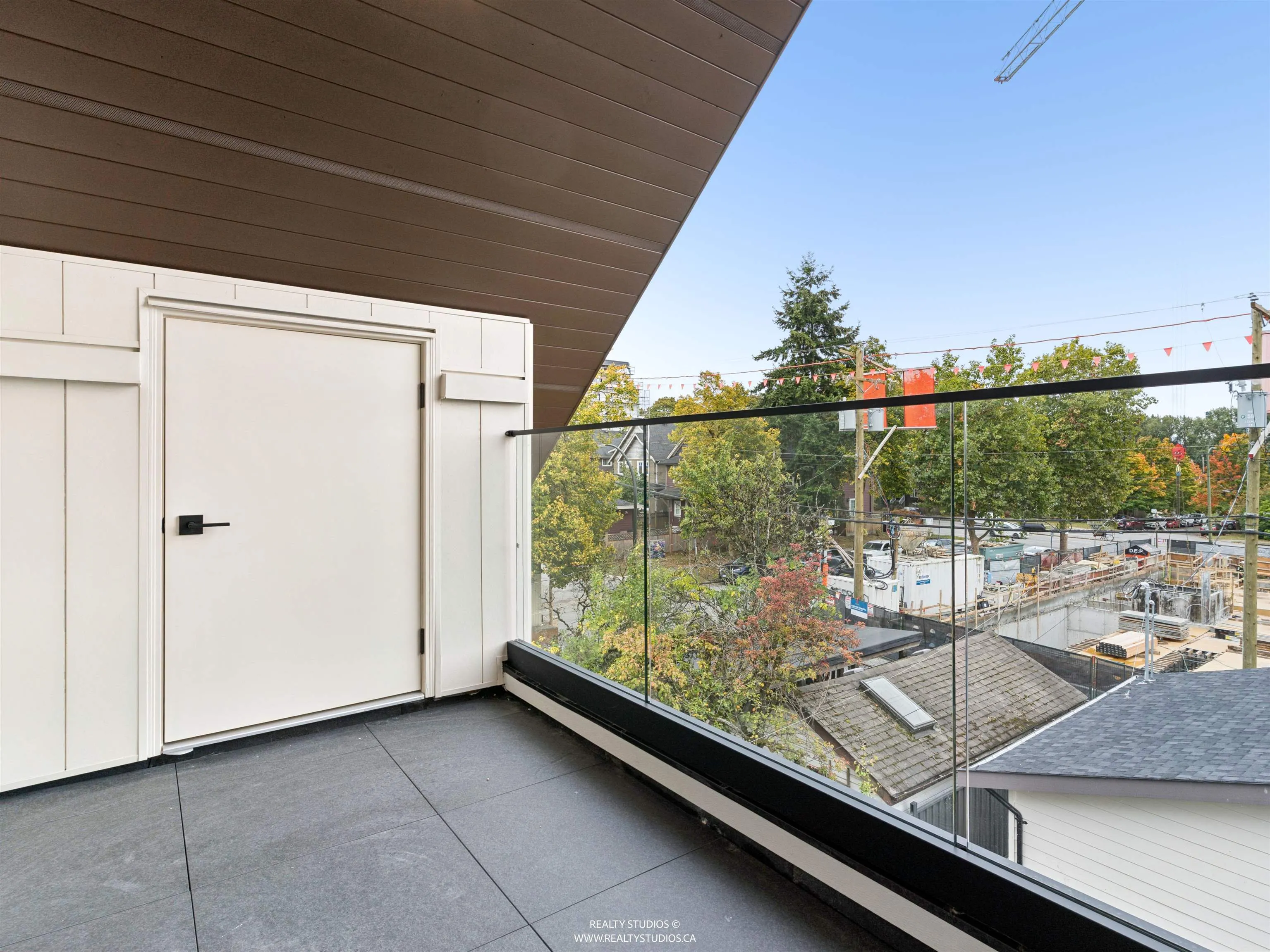 1986 E 8th Avenue #2