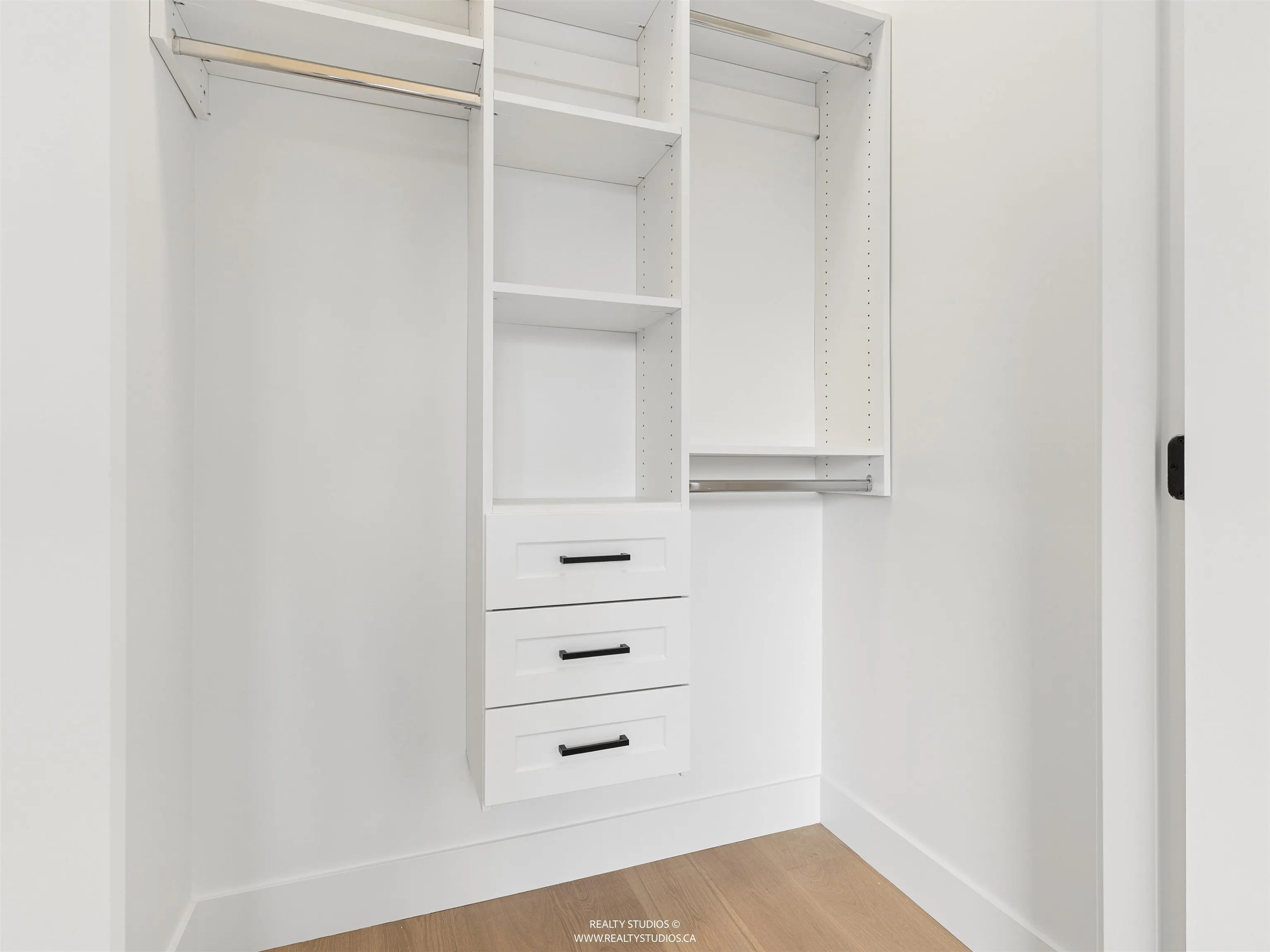 1986 E 8th Avenue #2