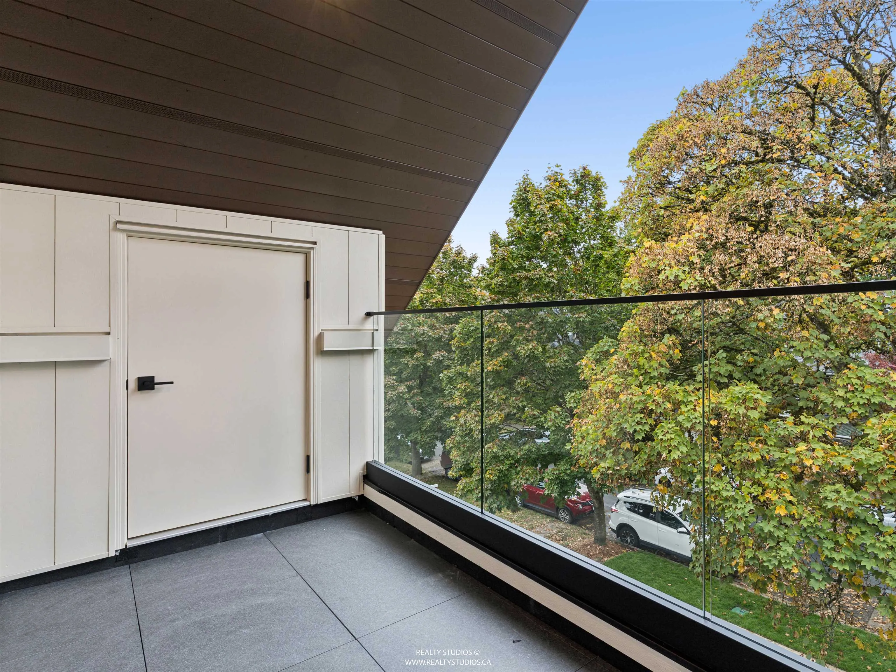 1986 E 8th Avenue #1