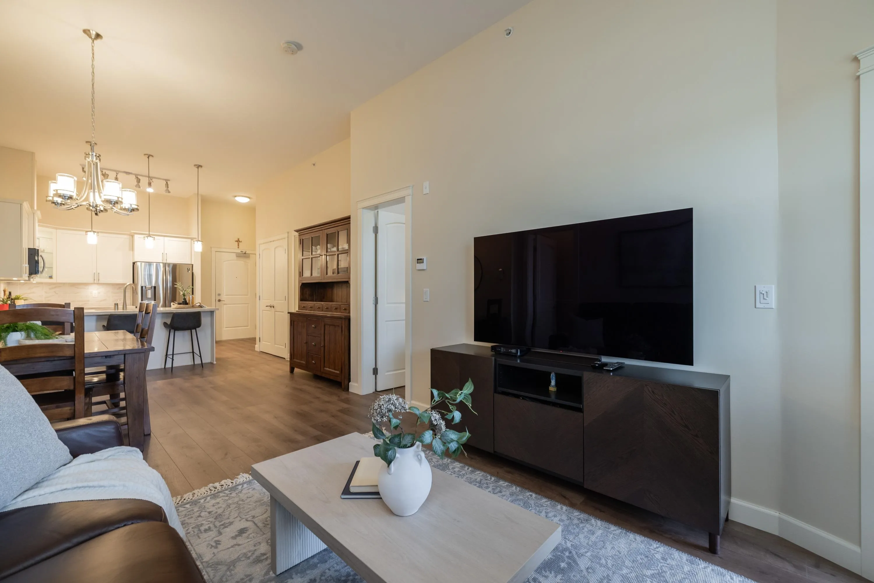 20325 85 Avenue #609
