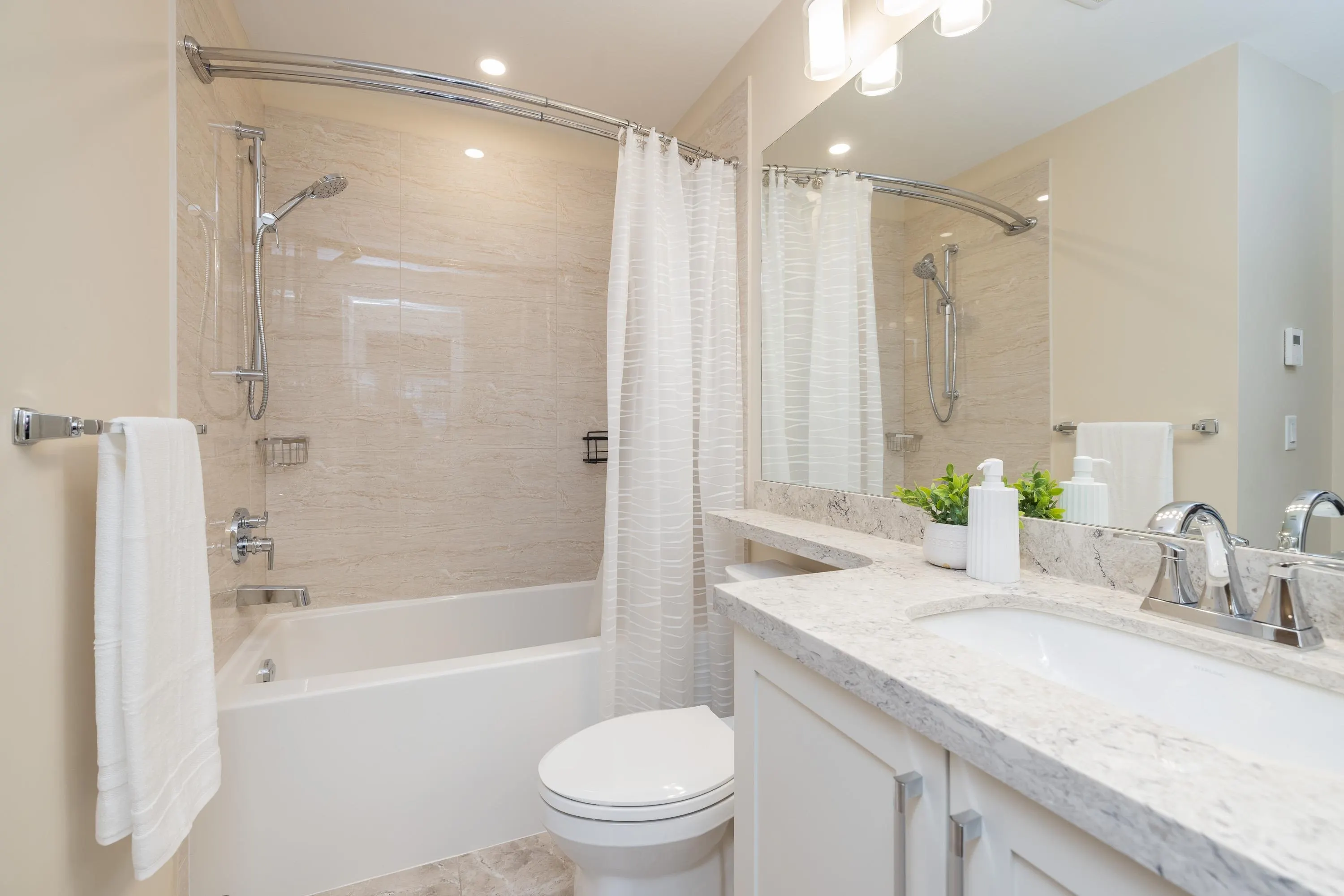 20325 85 Avenue #609