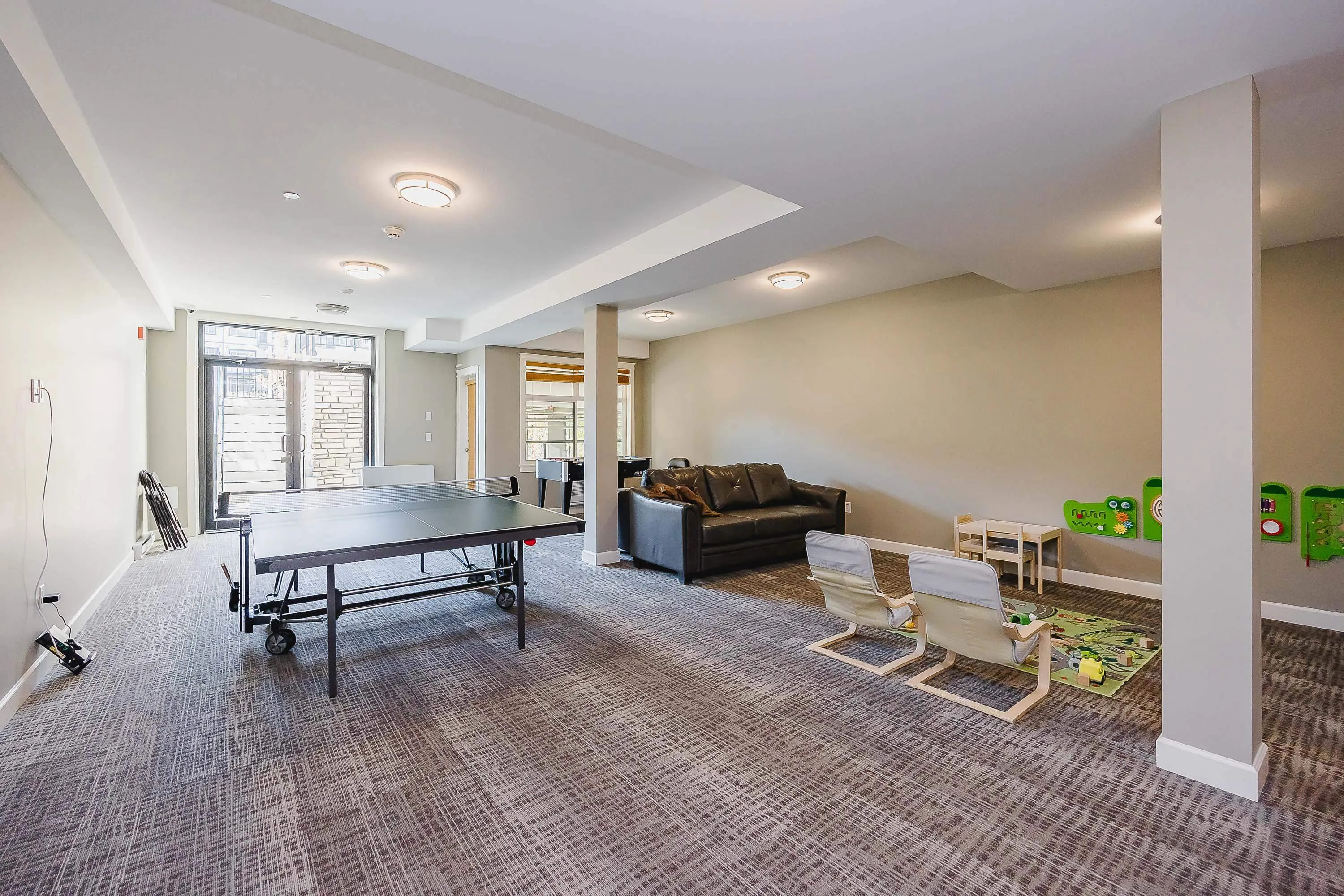 20325 85 Avenue #609