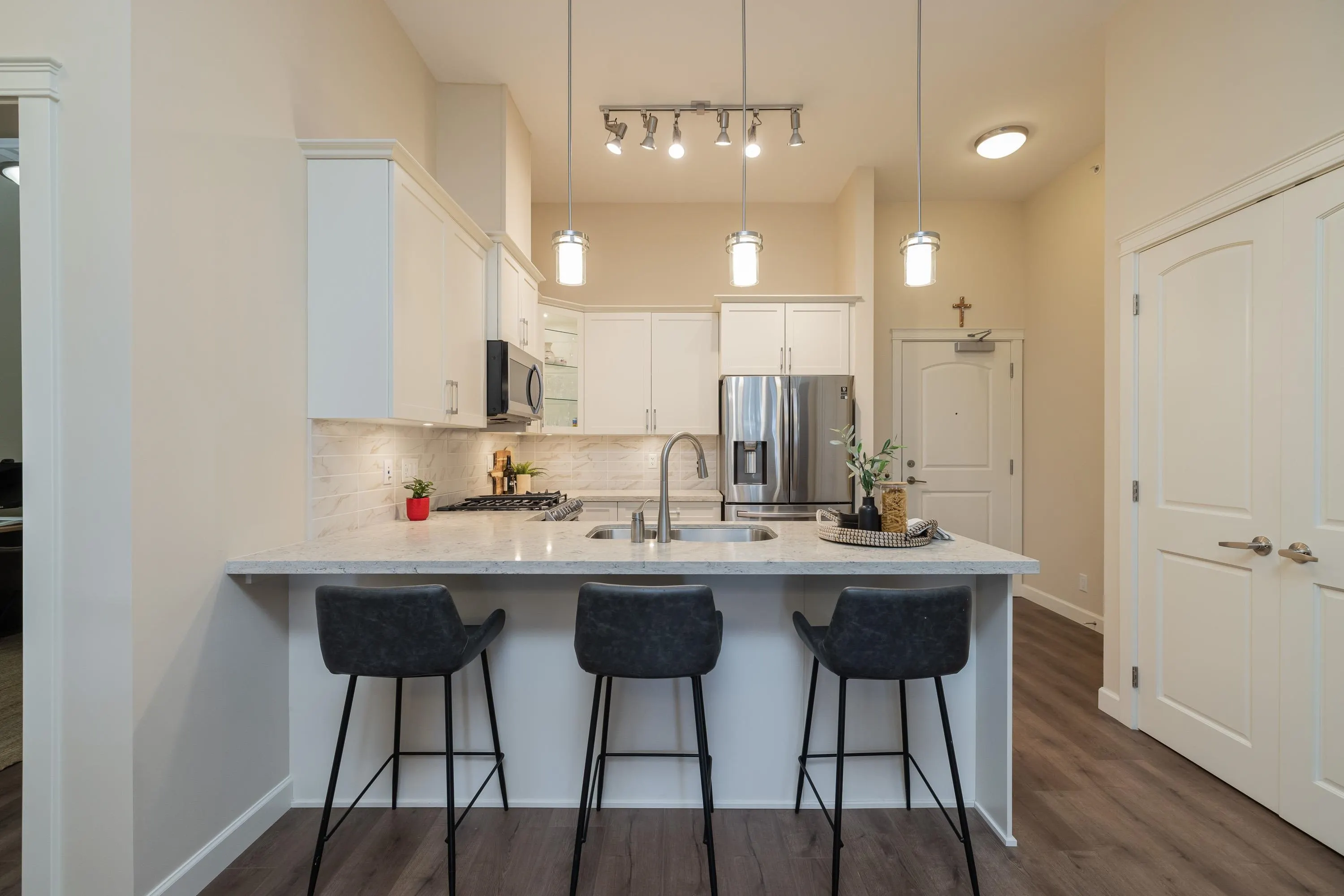 20325 85 Avenue #609